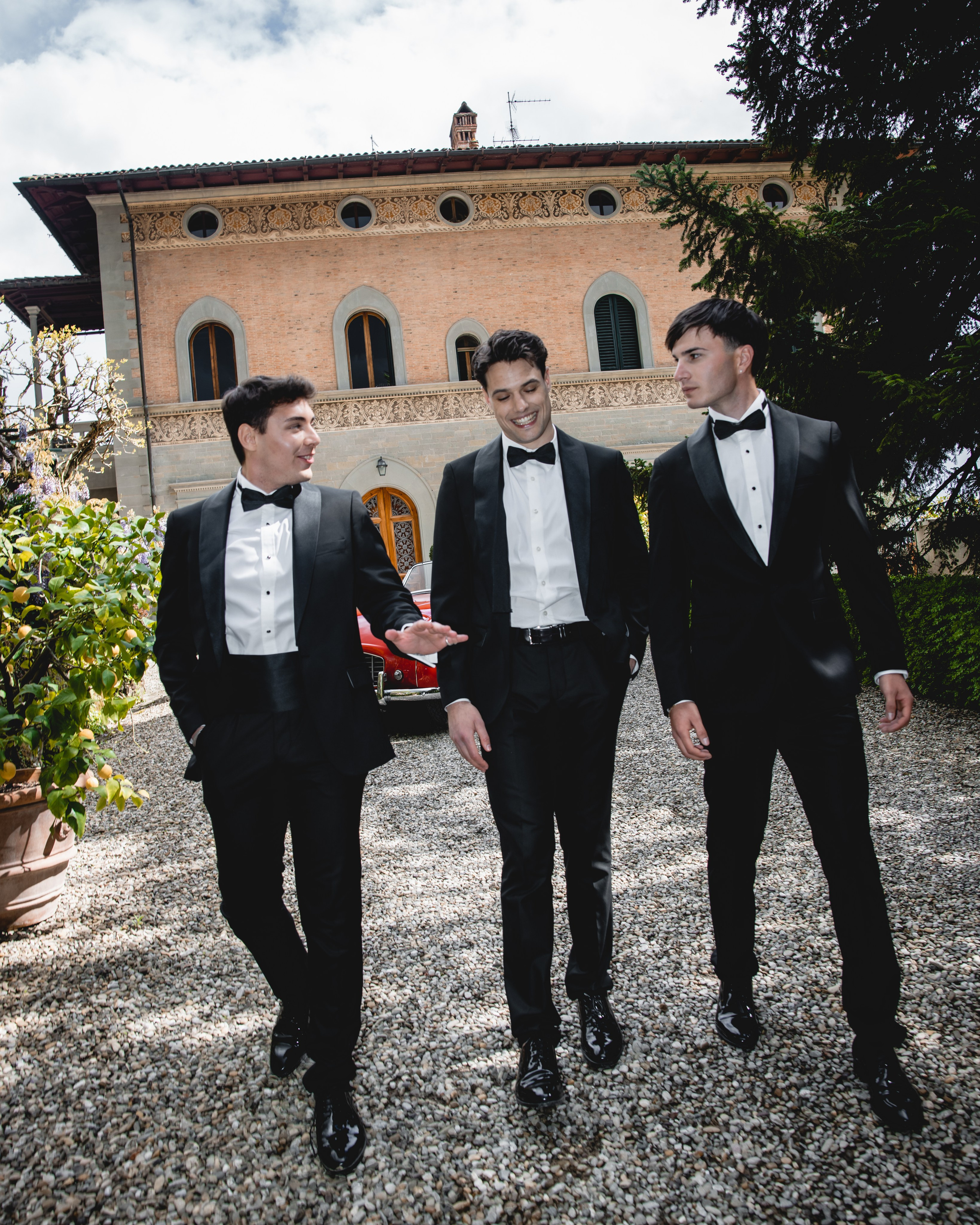 Tuscany Wedding Villa La Commenda Concordia. Professional wedding photographer in Copenhagen, Denmark — Julia Byron