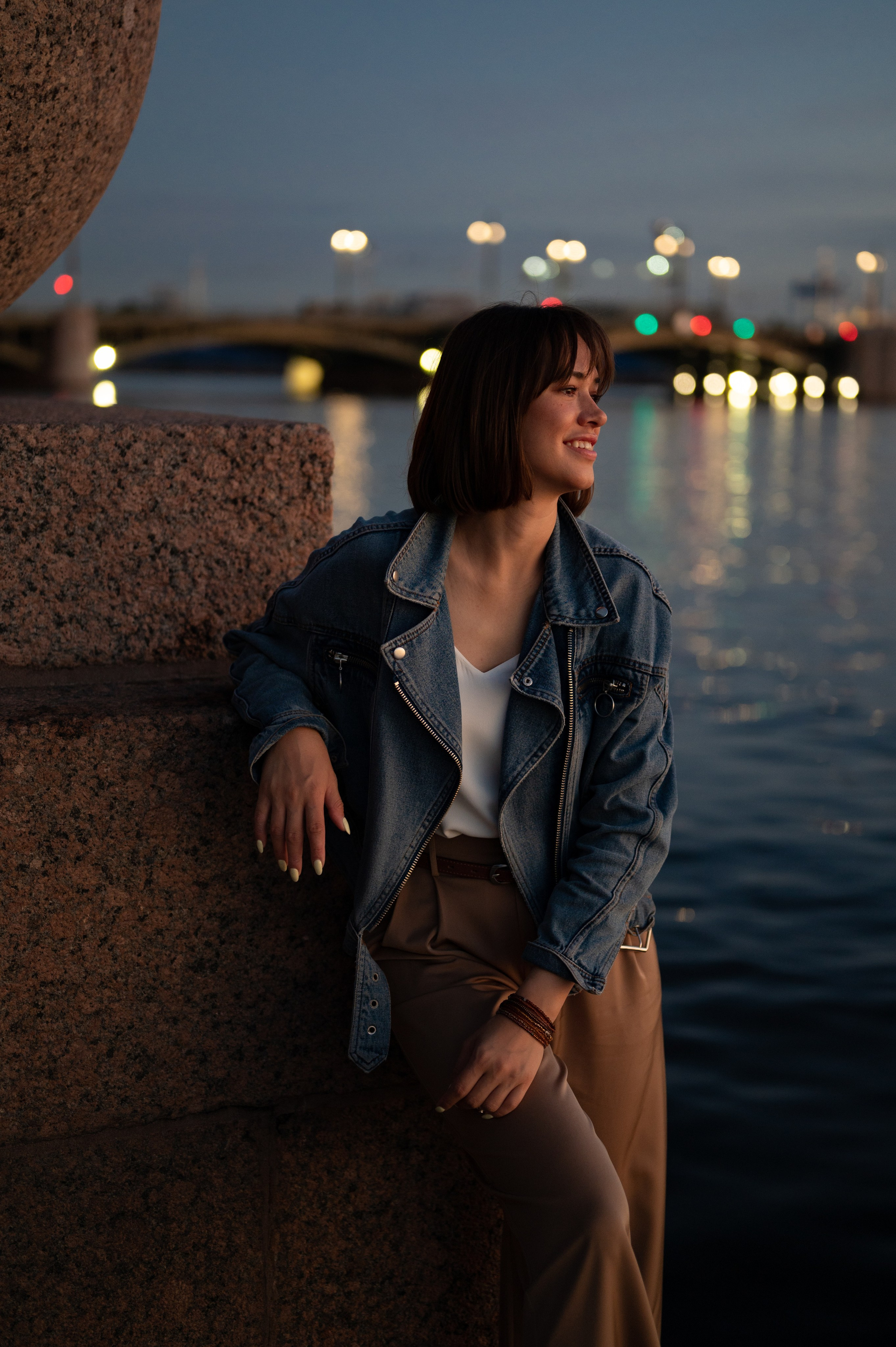 Liza — St. Petersburg and sunrise. Photographer Yulia Lushnikova, Based in Valencia
