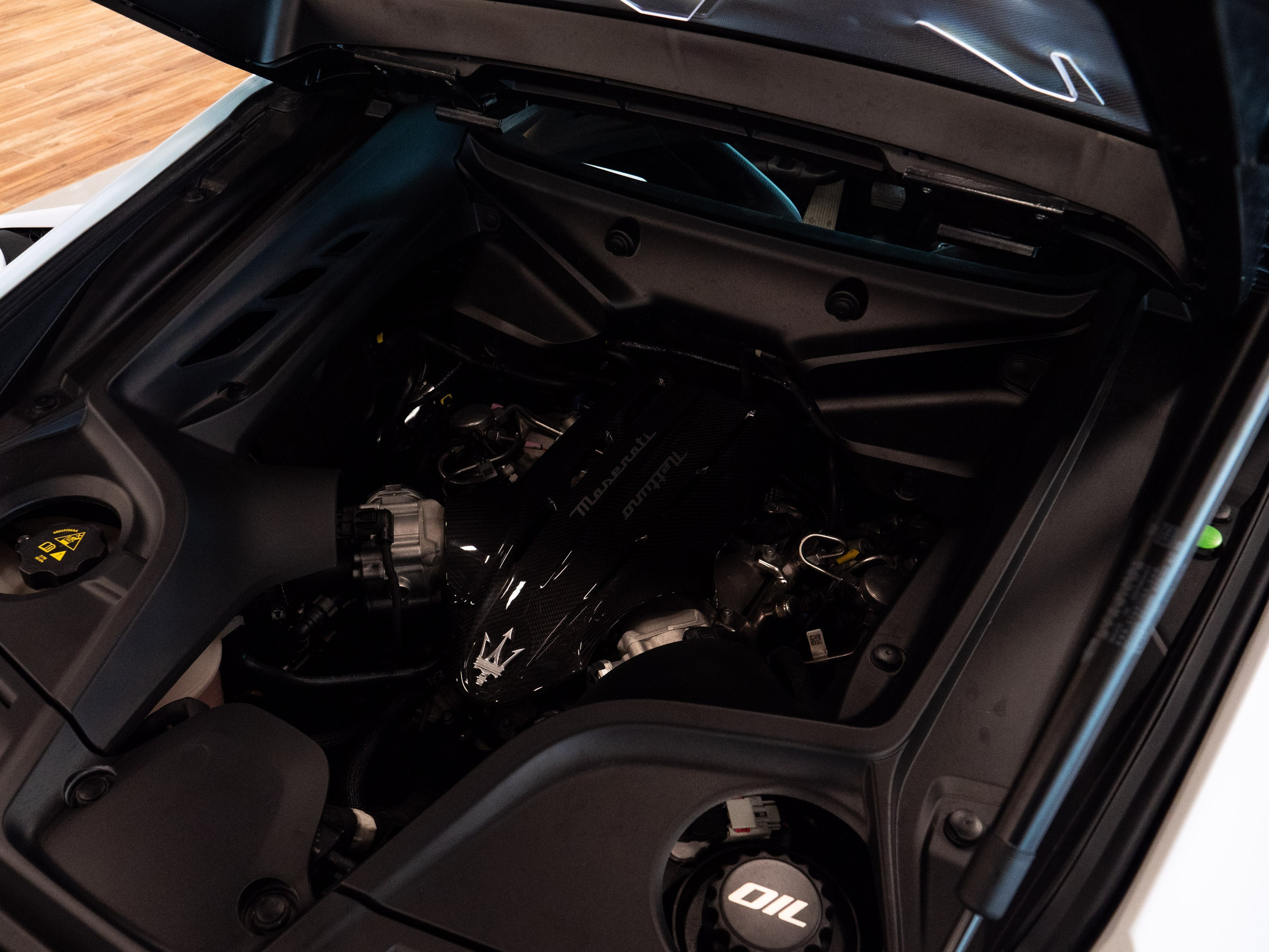 Maserati MC20. Dimitri Ilkov Photography — Capturing Life’s Moments in Edmonton, Cana