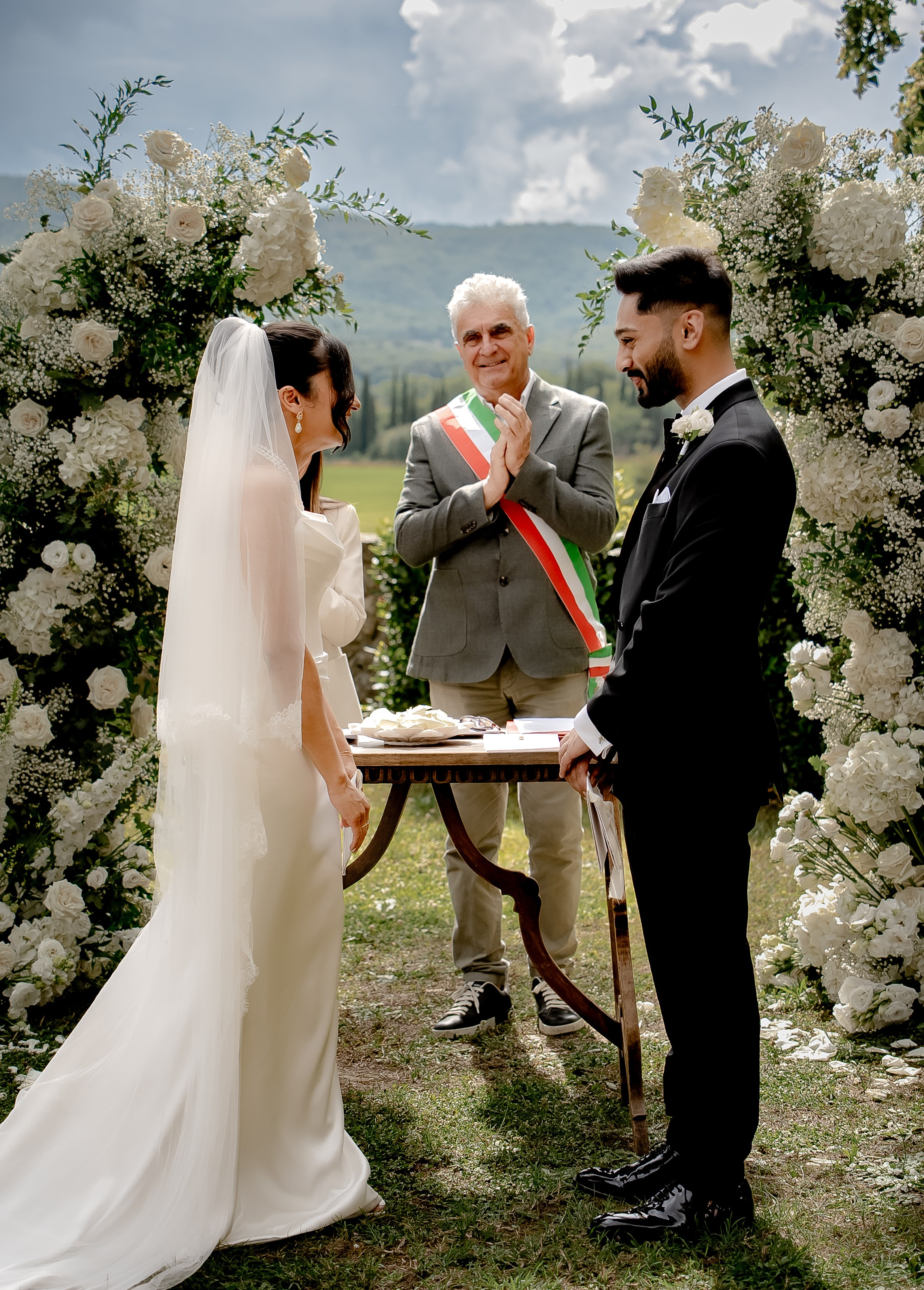 Indian Wedding in Tuscany. Stefano Passerini Editorial Wedding Photographer in Italy
