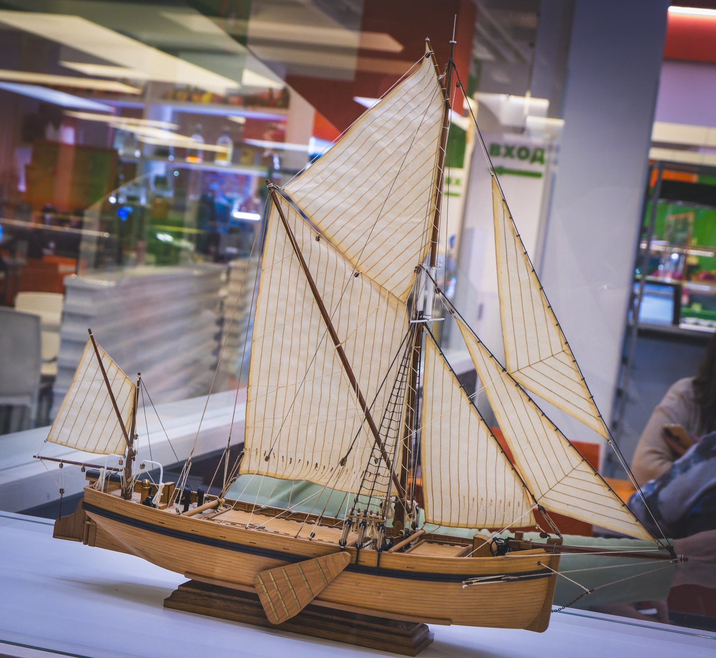 Puhkus Peterburis (Ermitaaž, Shadow muuseum, Grand Maket Venemaa, ArtMuza). Nebula 25 — Fotod teie hingele