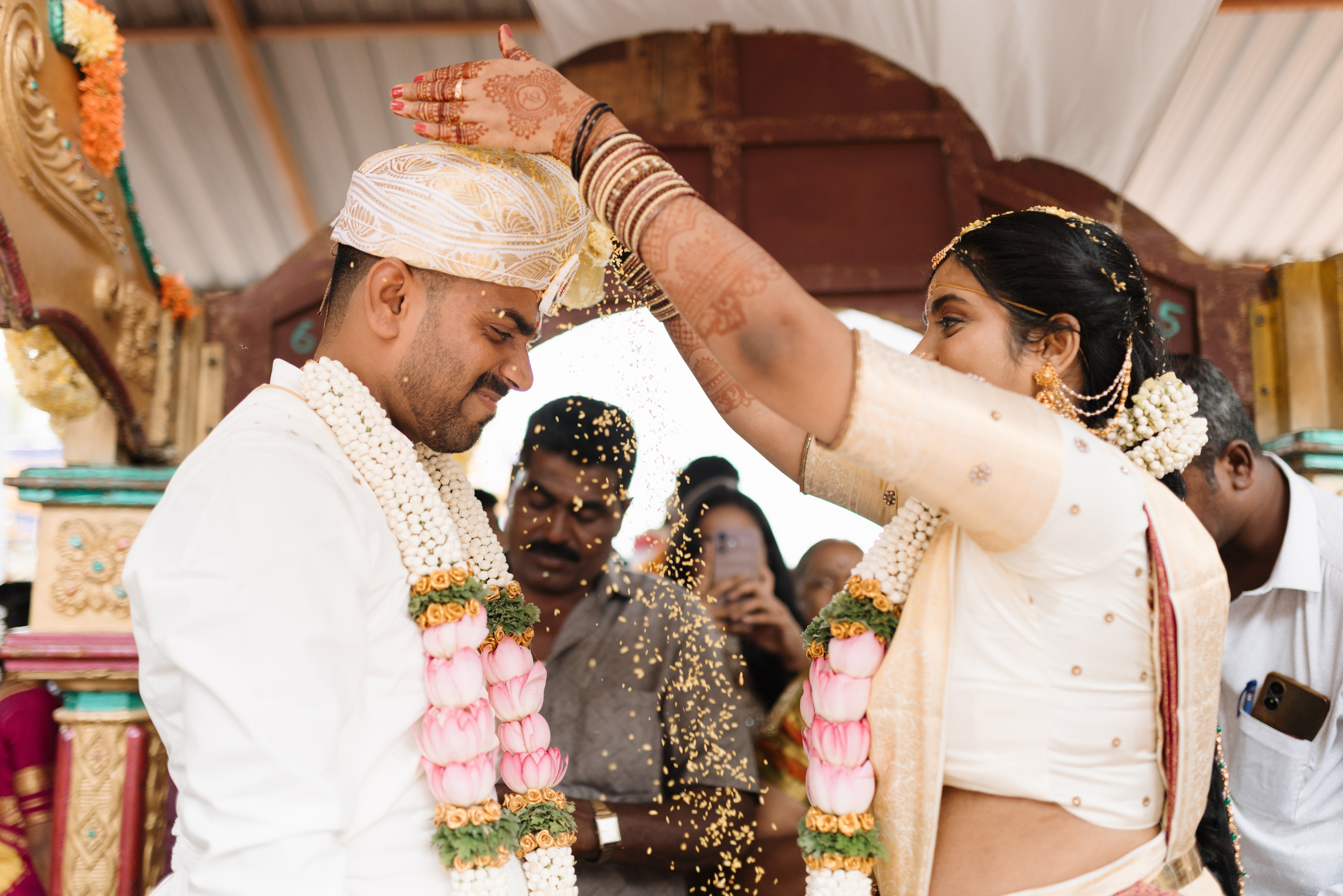 THANUJA X PRAVEEN. The Light Story | Wedding Photography in Mysuru, Karnataka