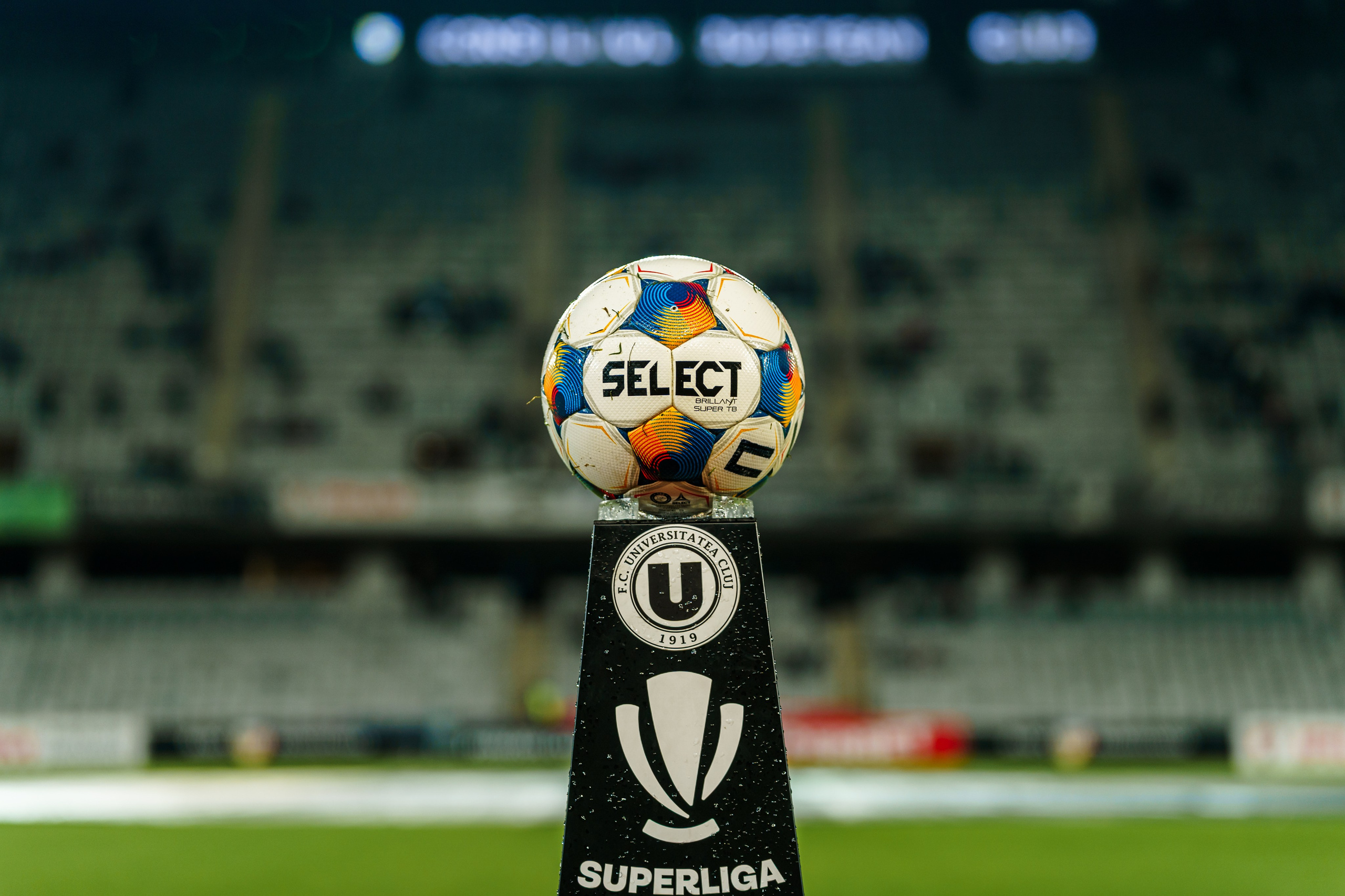 FOOTBALL. Alecsandru Braicu — Sports Photographer