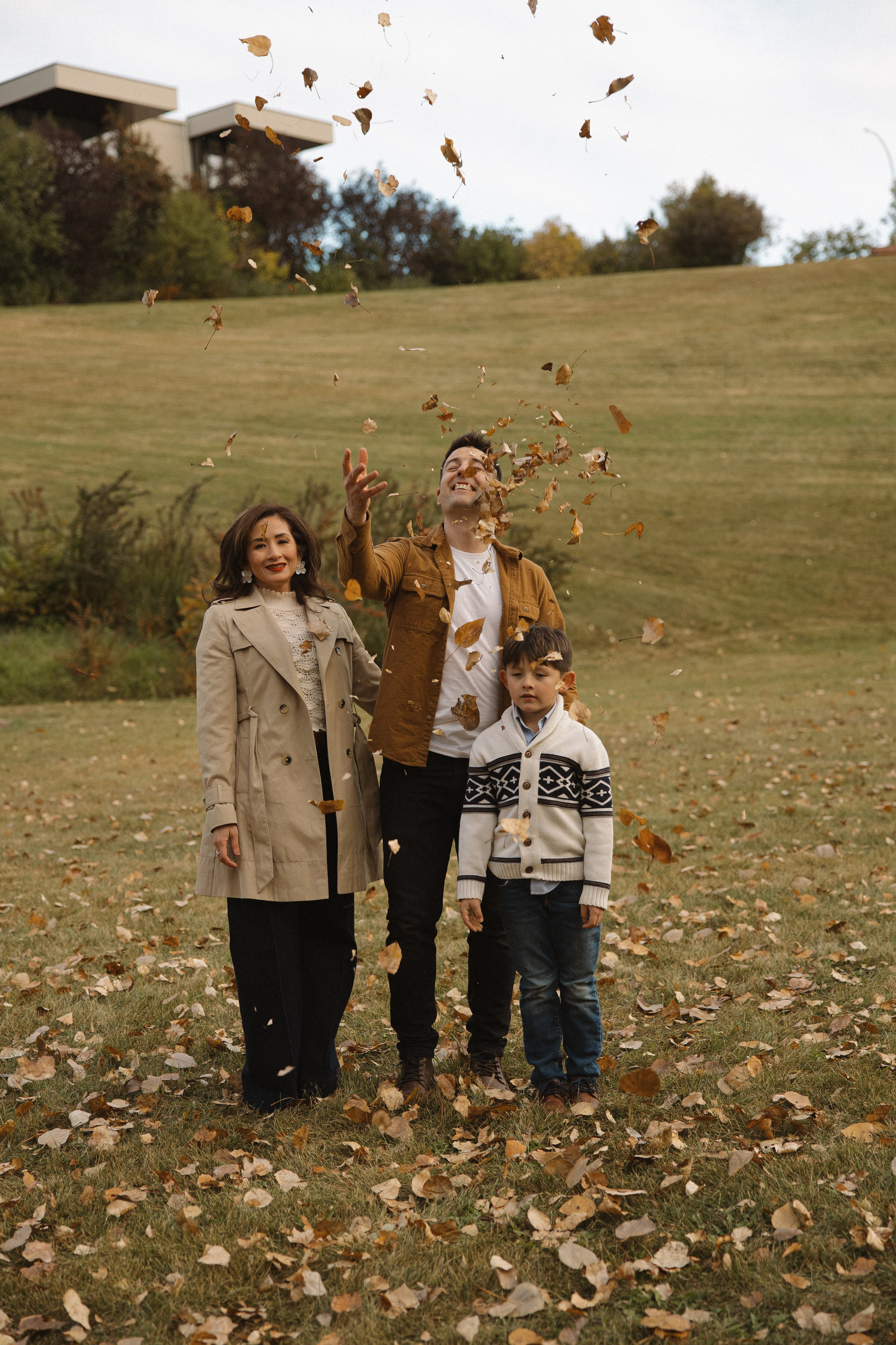 Karen and her beautiful family. Photographer Stanislav Antonov