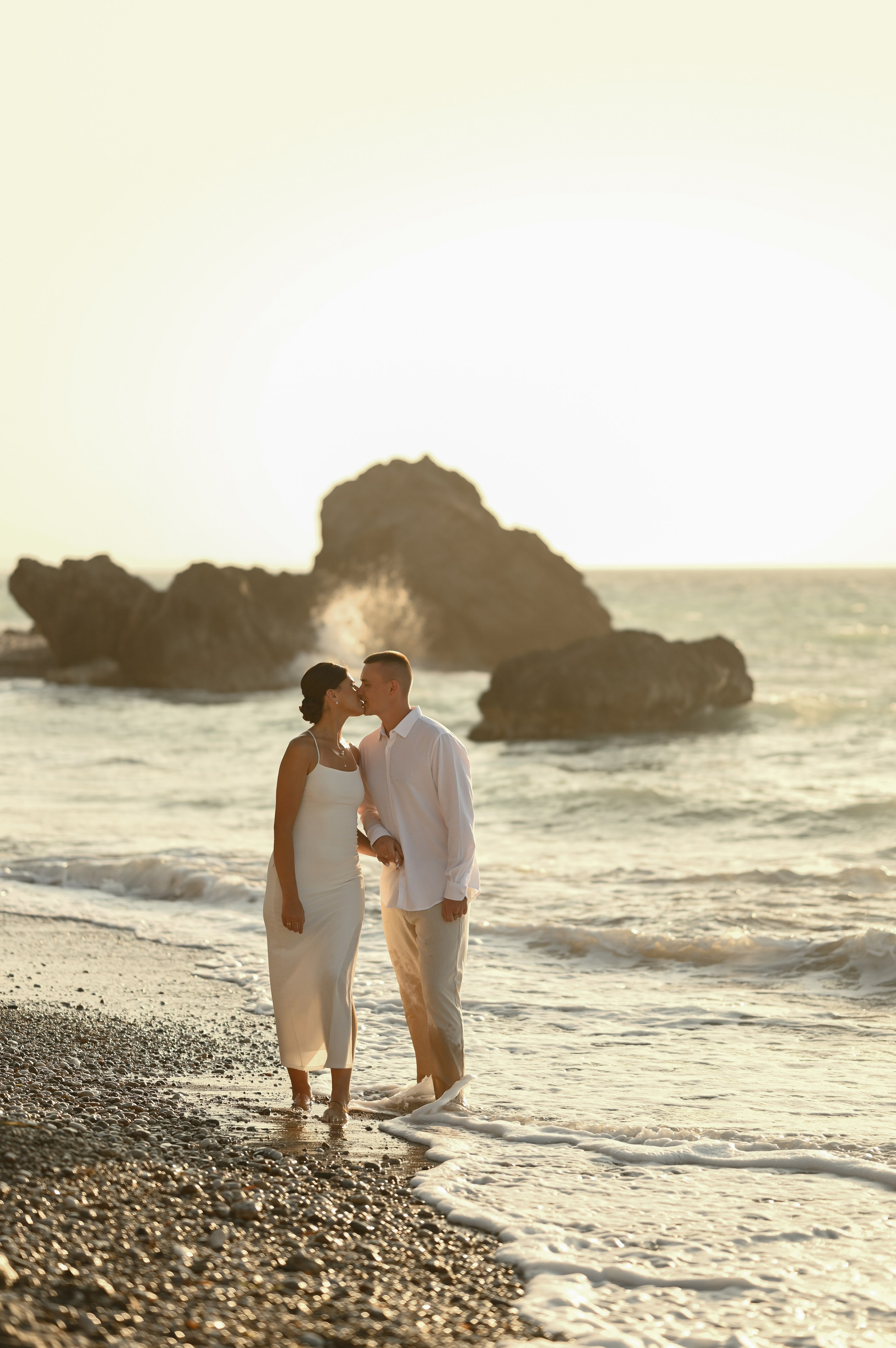 Honeymoon photoshoot Rhodes. Photographer in Rhodes Island
