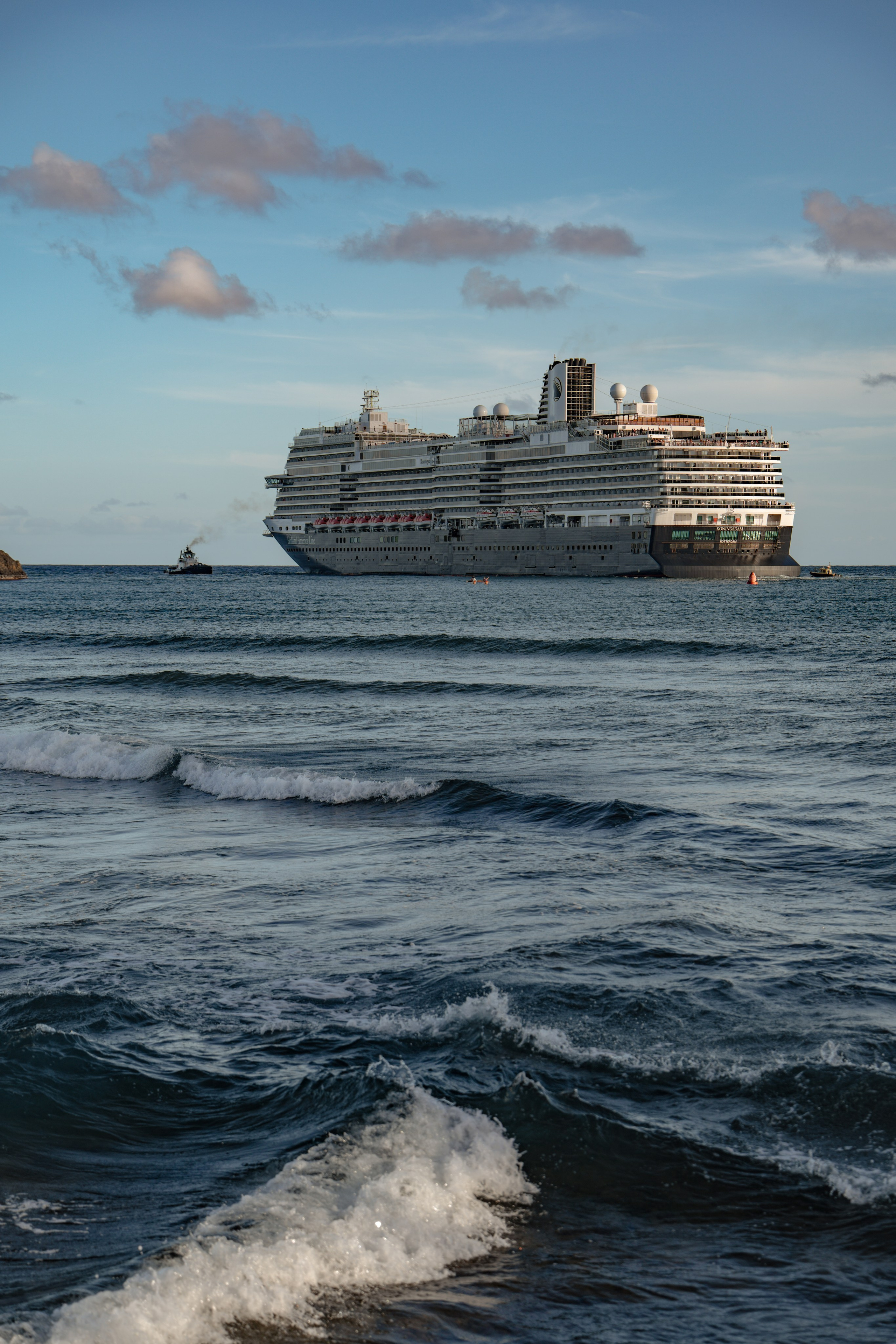 SHIPS. Awards winning photographer in Kauai, Hawaii