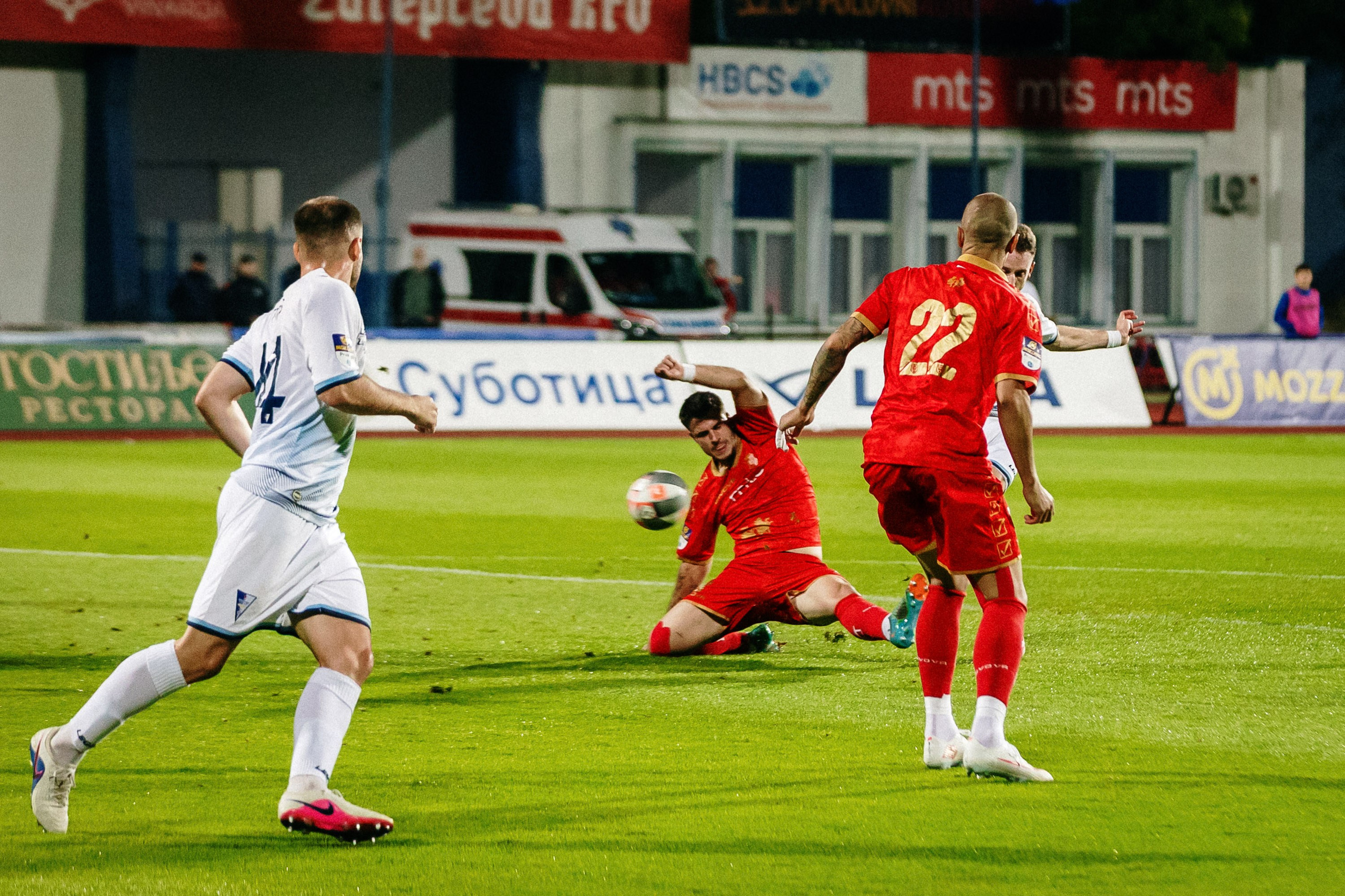 Fudbalska utakmica FK Sparatak FK Napredak