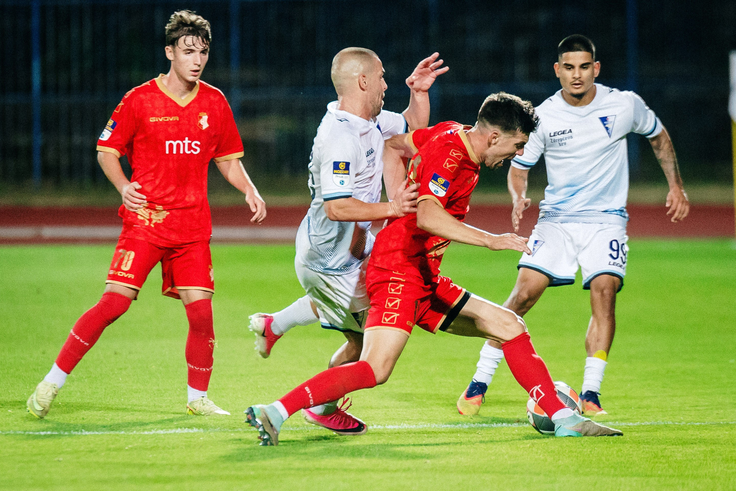Fudbalska utakmica FK Sparatak FK Napredak