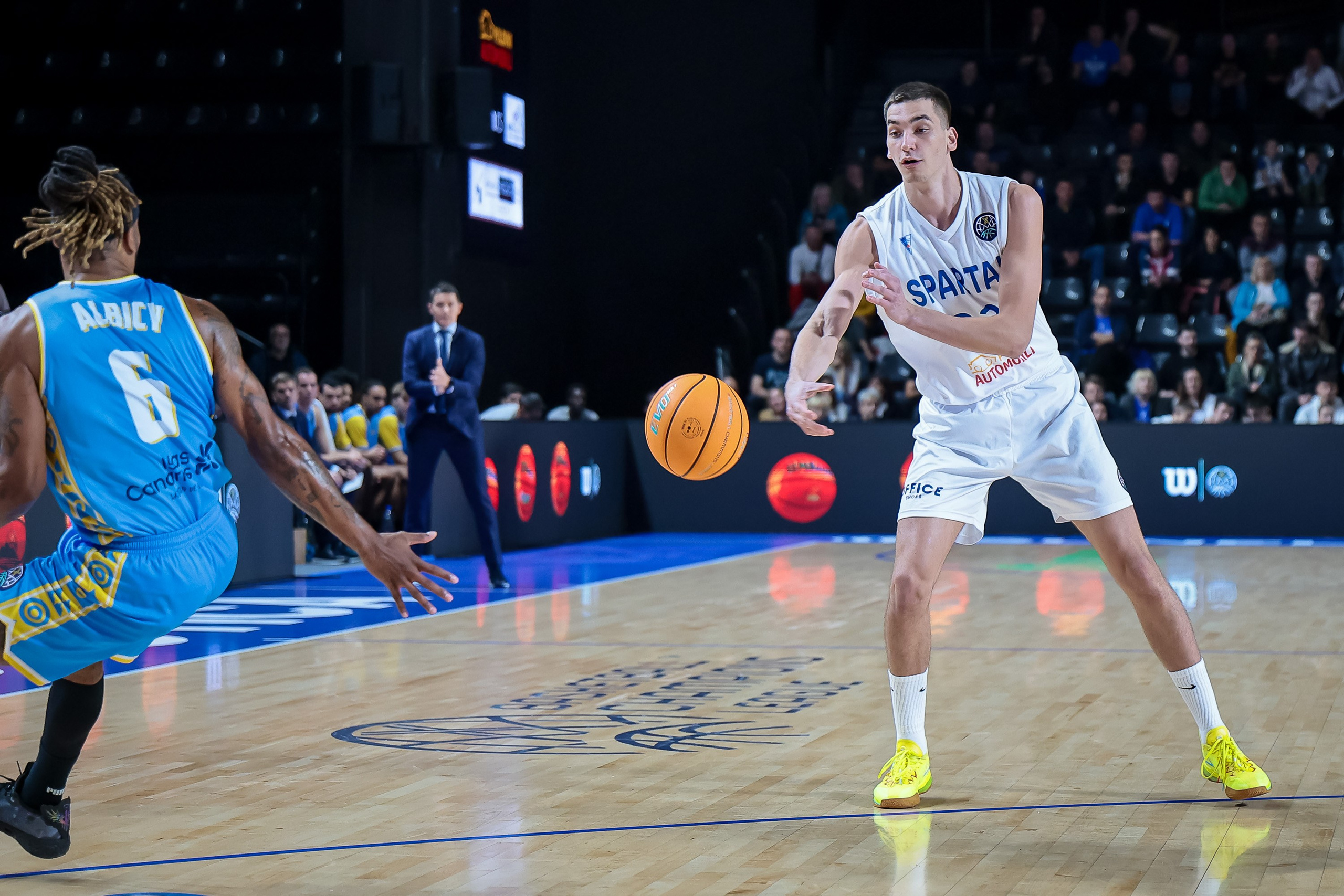 KK Spartak vs CB Gran Canaria. Aleksandar Šećerov photographer and videographer in Subotica, Serbia