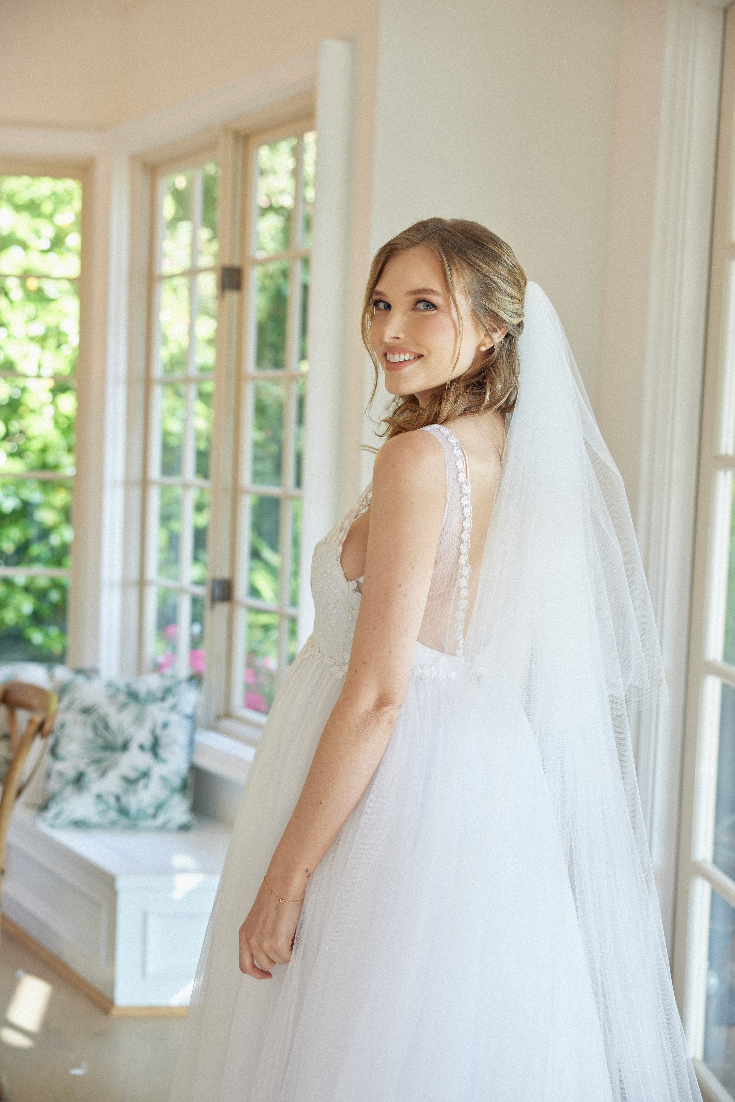 KELSEY & LOGAN. OTHERSTORYFILM.COM