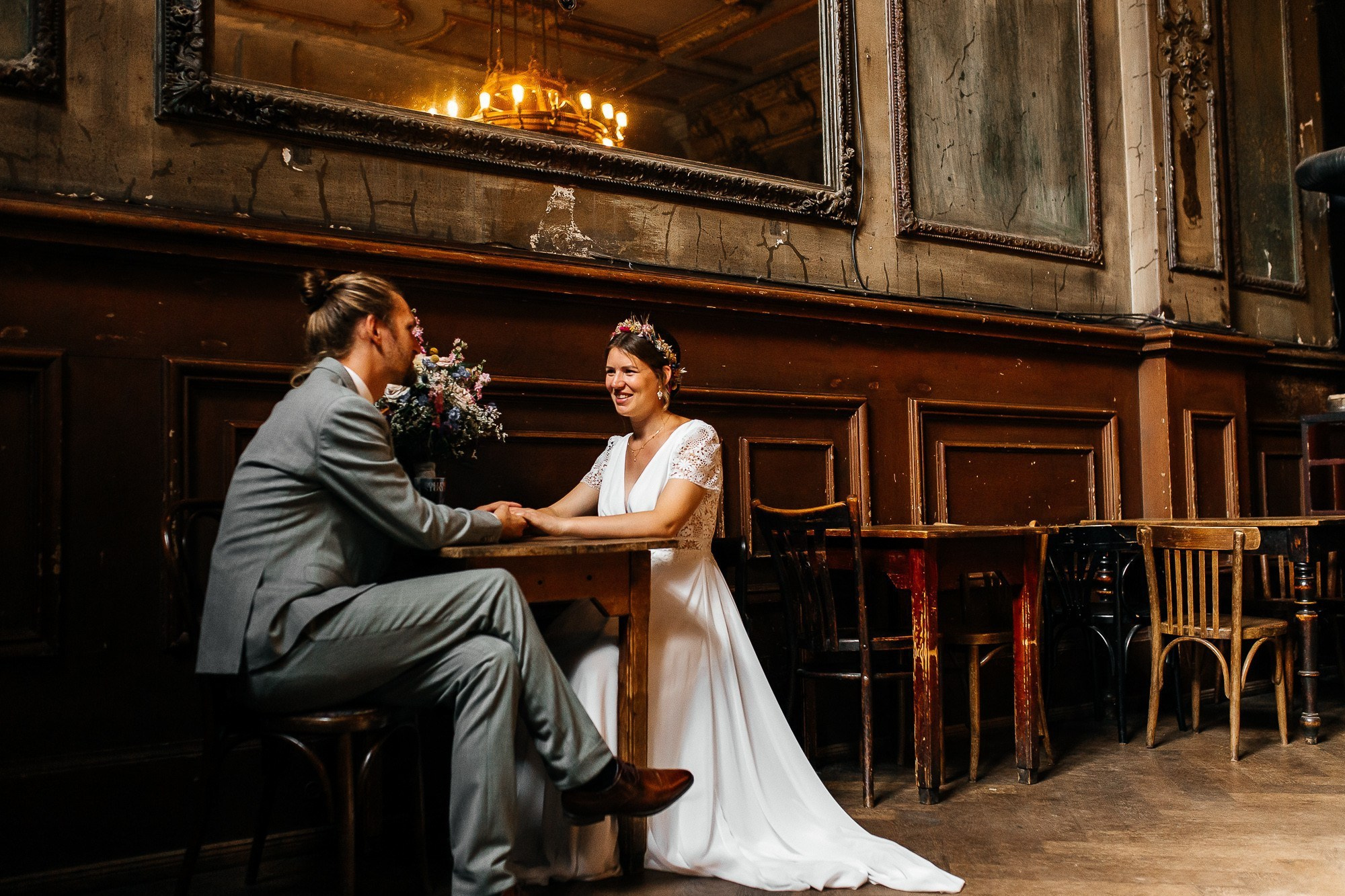 Magische Momente im Clärchens Ballhaus. Hochzeitsfotografie in Berlin Nataliia Schütze