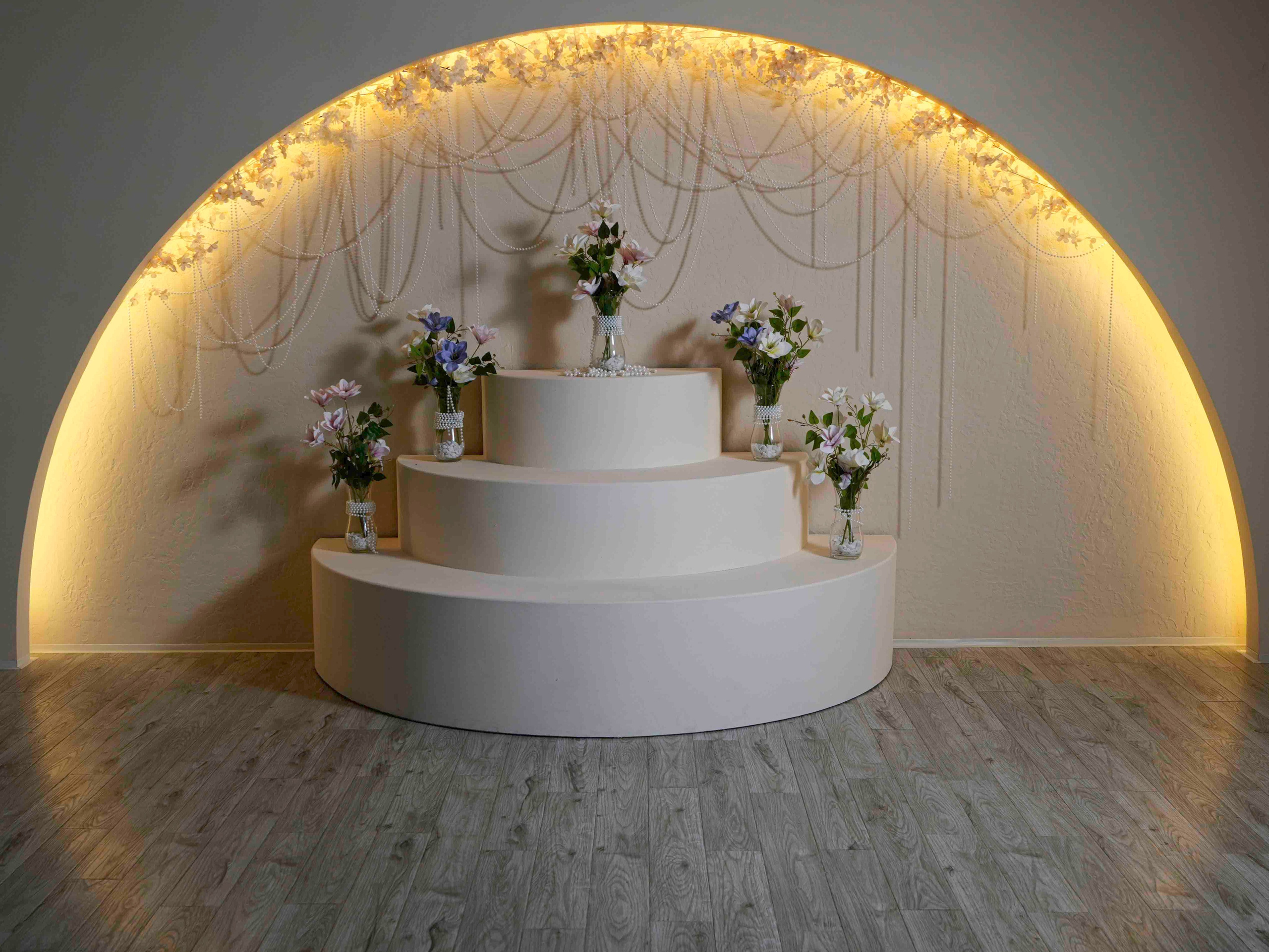 Зал «Эстет» — (ул.Мукими, 1А). 2astudio.uz