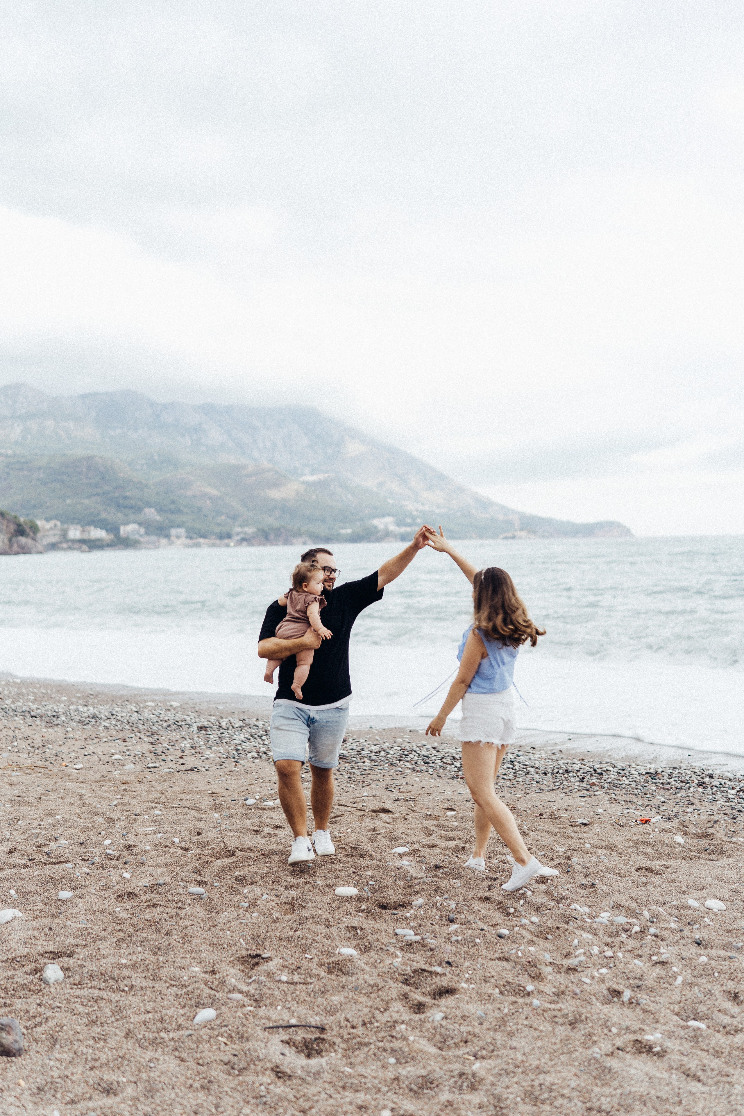 Саша, Ваня, Варя. Family photographer in Oviedo — Yana Razina