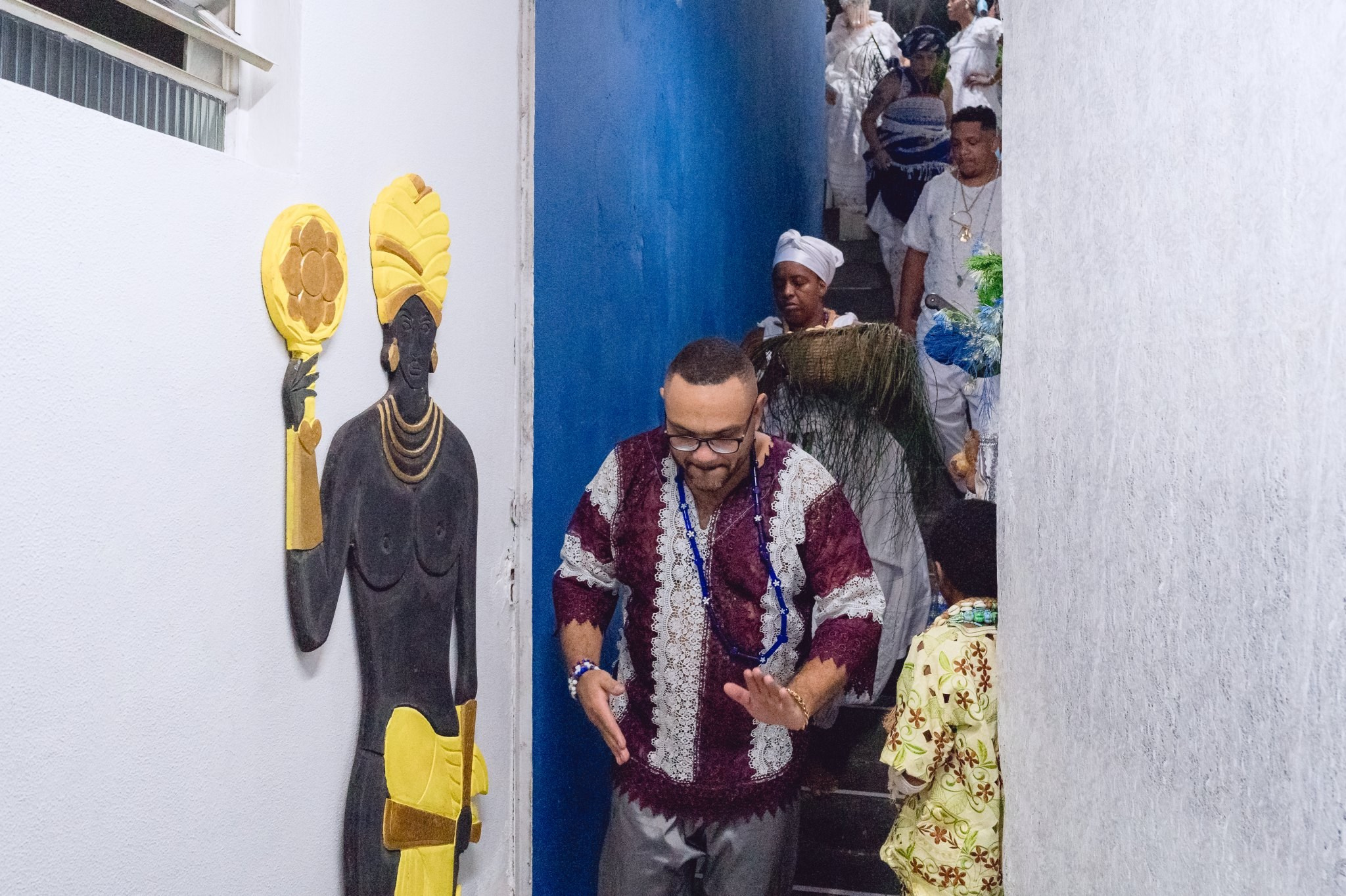 Saída Ìyá Tebeṣé Fernanda e Àjọ̀dún Ògún. Aladá Produções