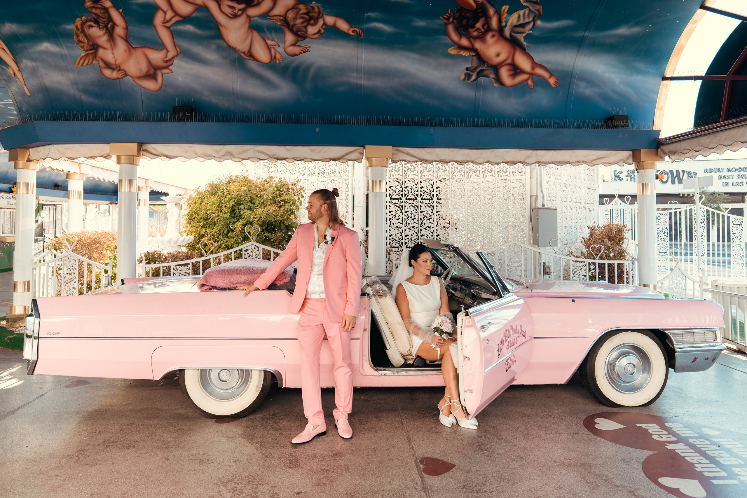 Joey&Afton. Wedding & elopement photographer Viktoriya Kravtsov. Las Vegas