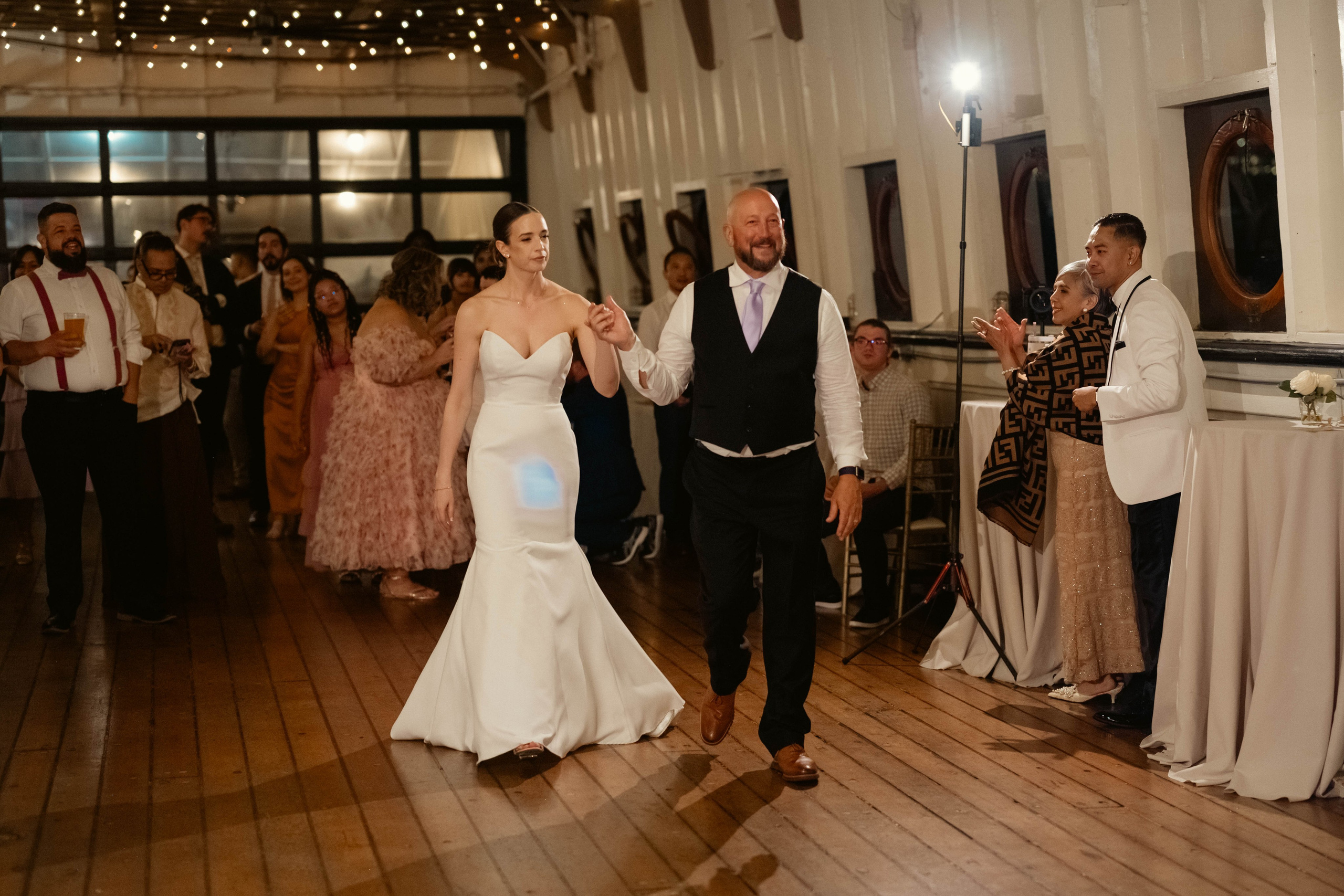 Kevin & Katie. Wedding & portrait photography in the Seattle Area. Helen Michelle photographer
