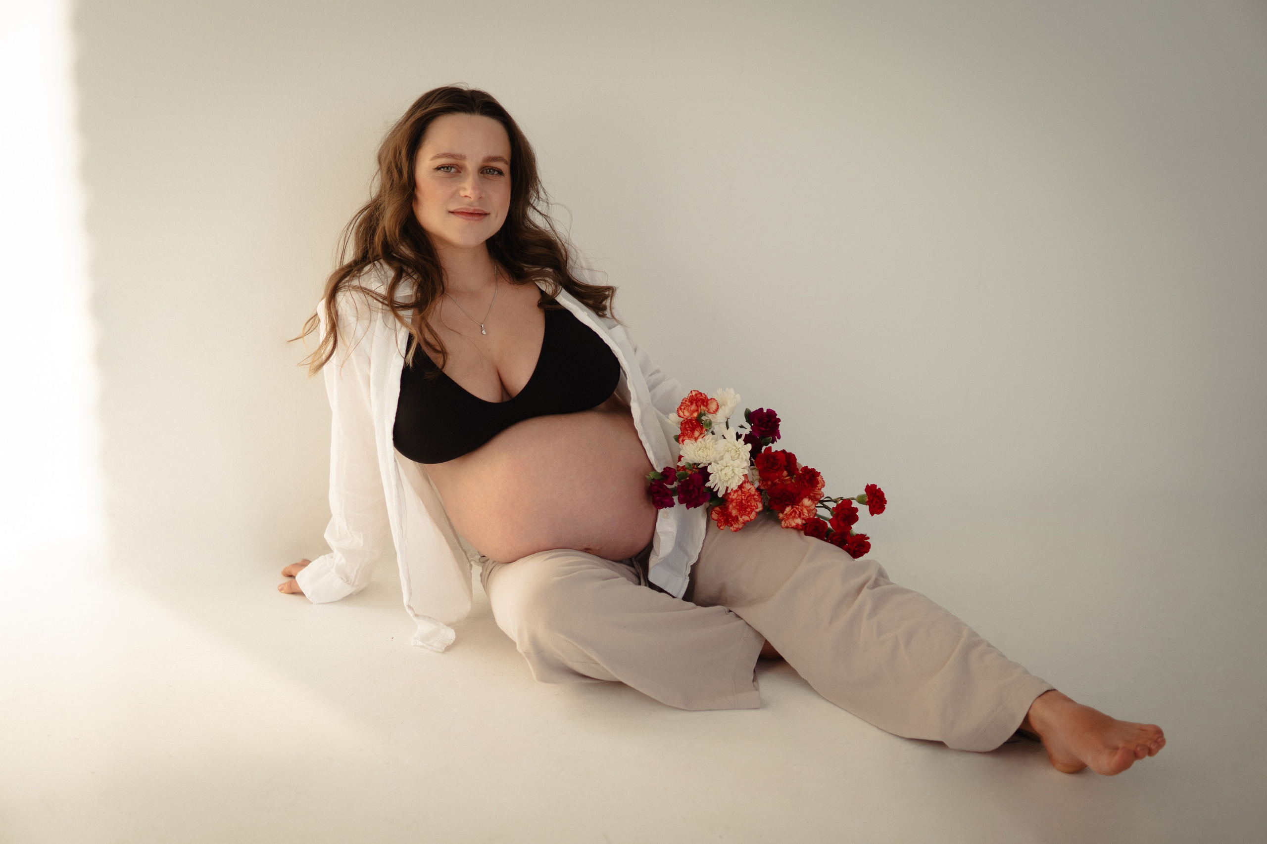 Irina maternity. Photographer in Washington Sophia D