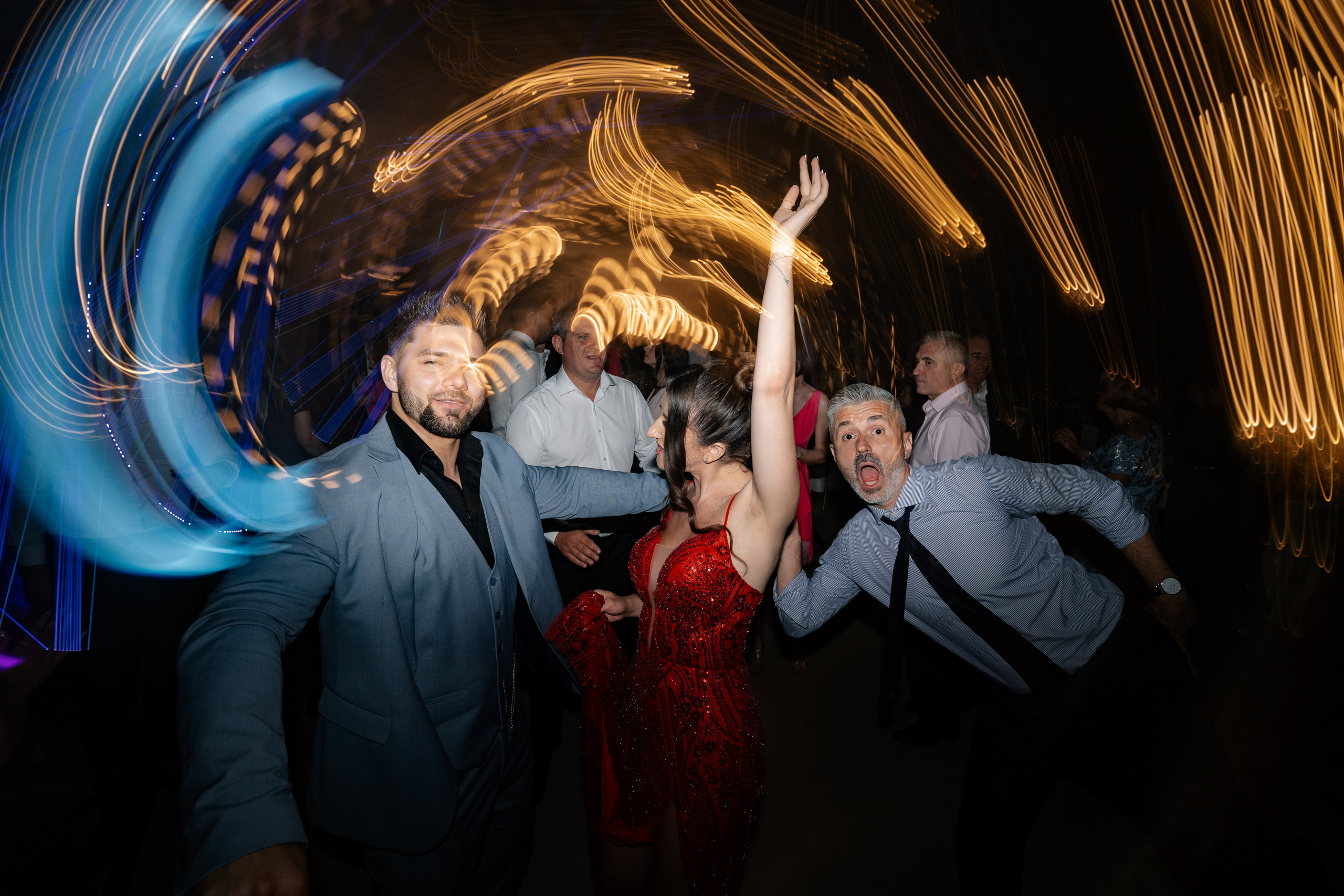 Elly & Andrew. Destination Wedding Photographer Alex Pasarelu