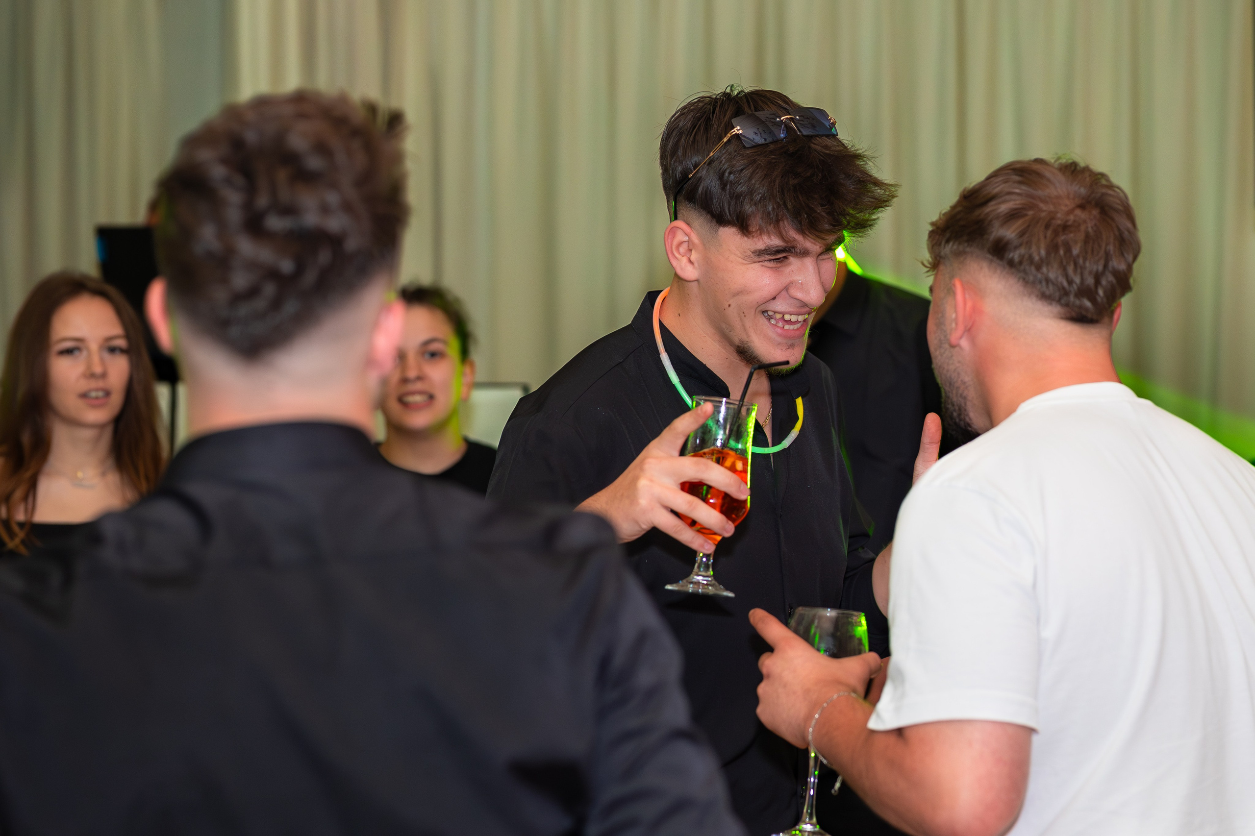 Majorat Denis. Ionut Brehuescu — Fotograf