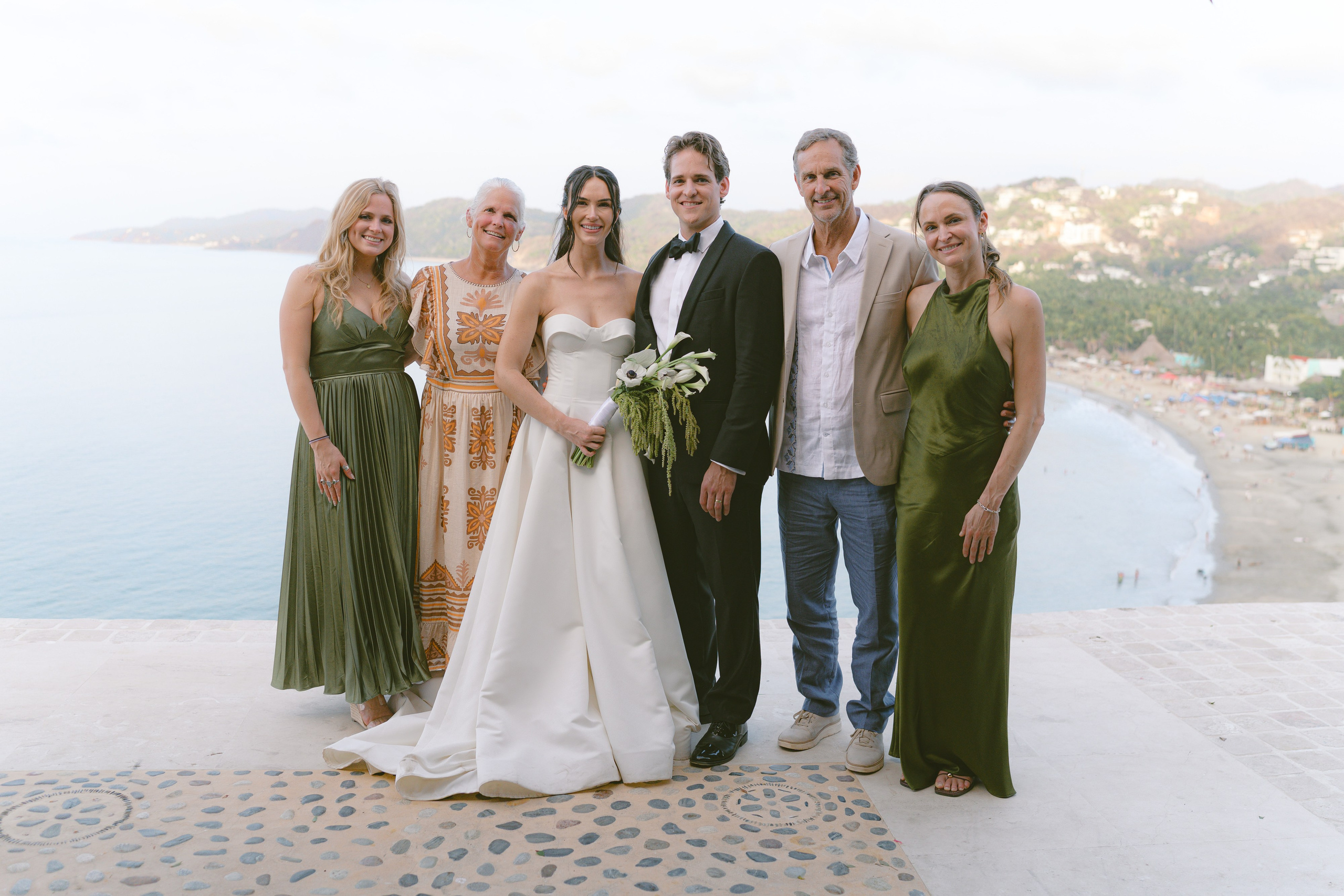 Olivia & Luke. Sayulita Wedding Photographer, Puerto Vallarta, Cabo