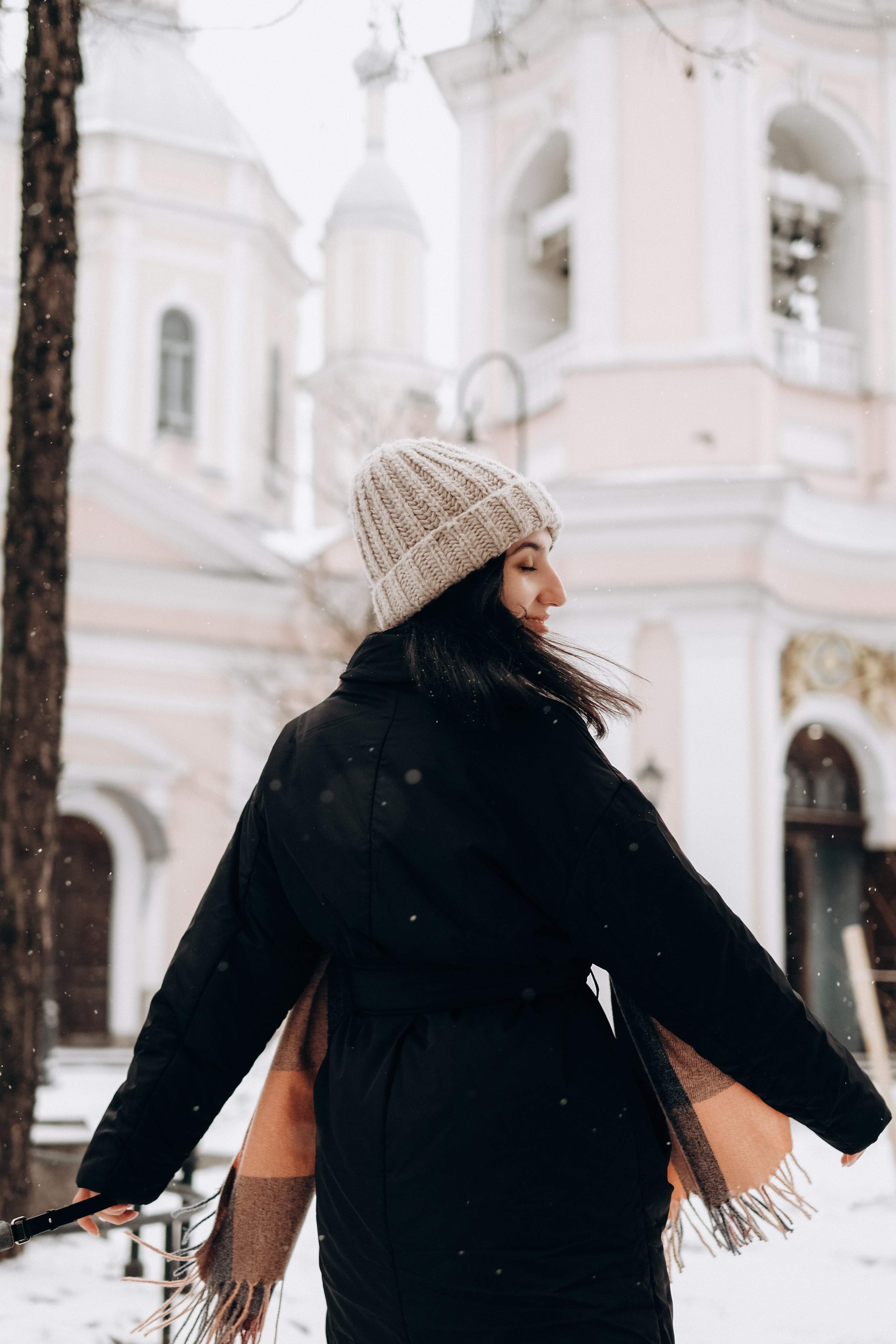 Snowy Day. Lens Captures Life