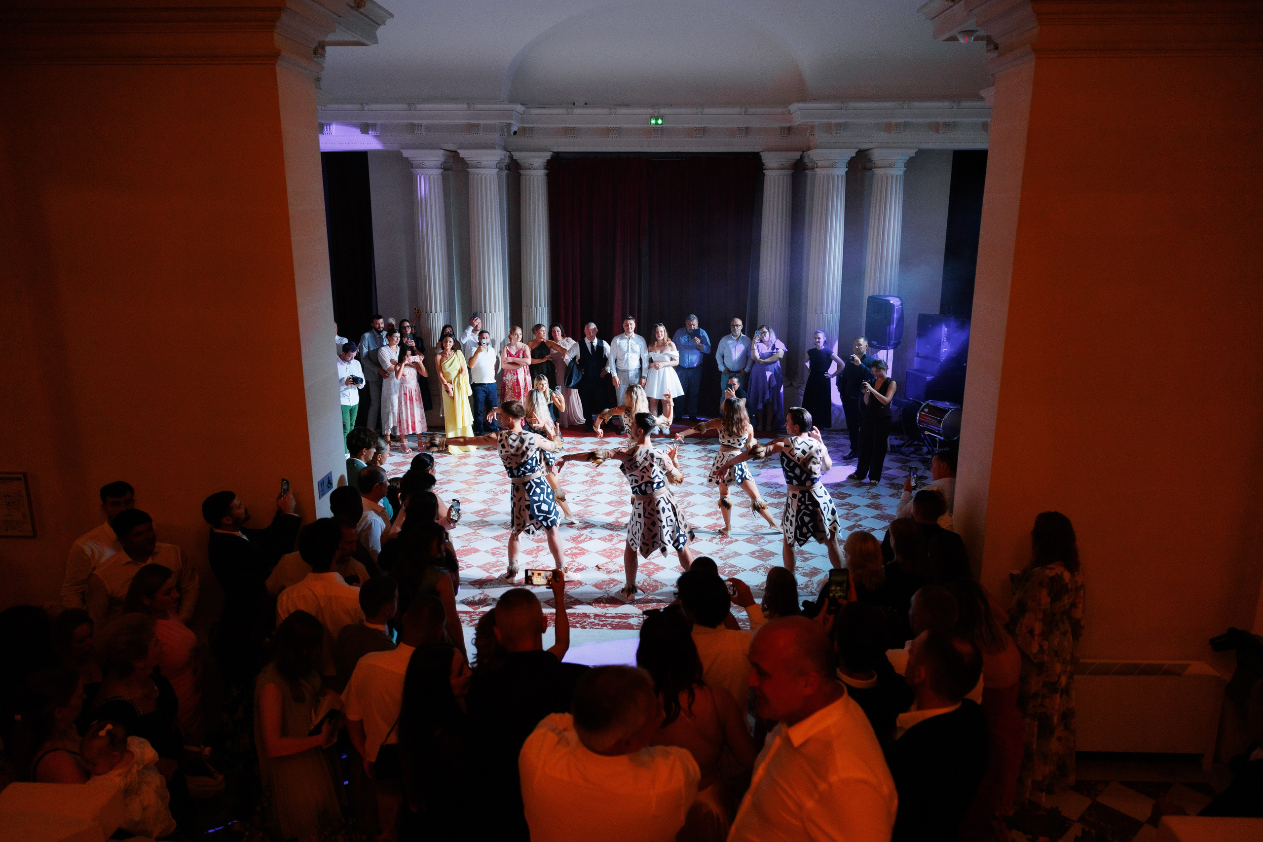 Seulement dans tes bras. Servicii Foto Video în Chișinău și Europa ID-Brothers