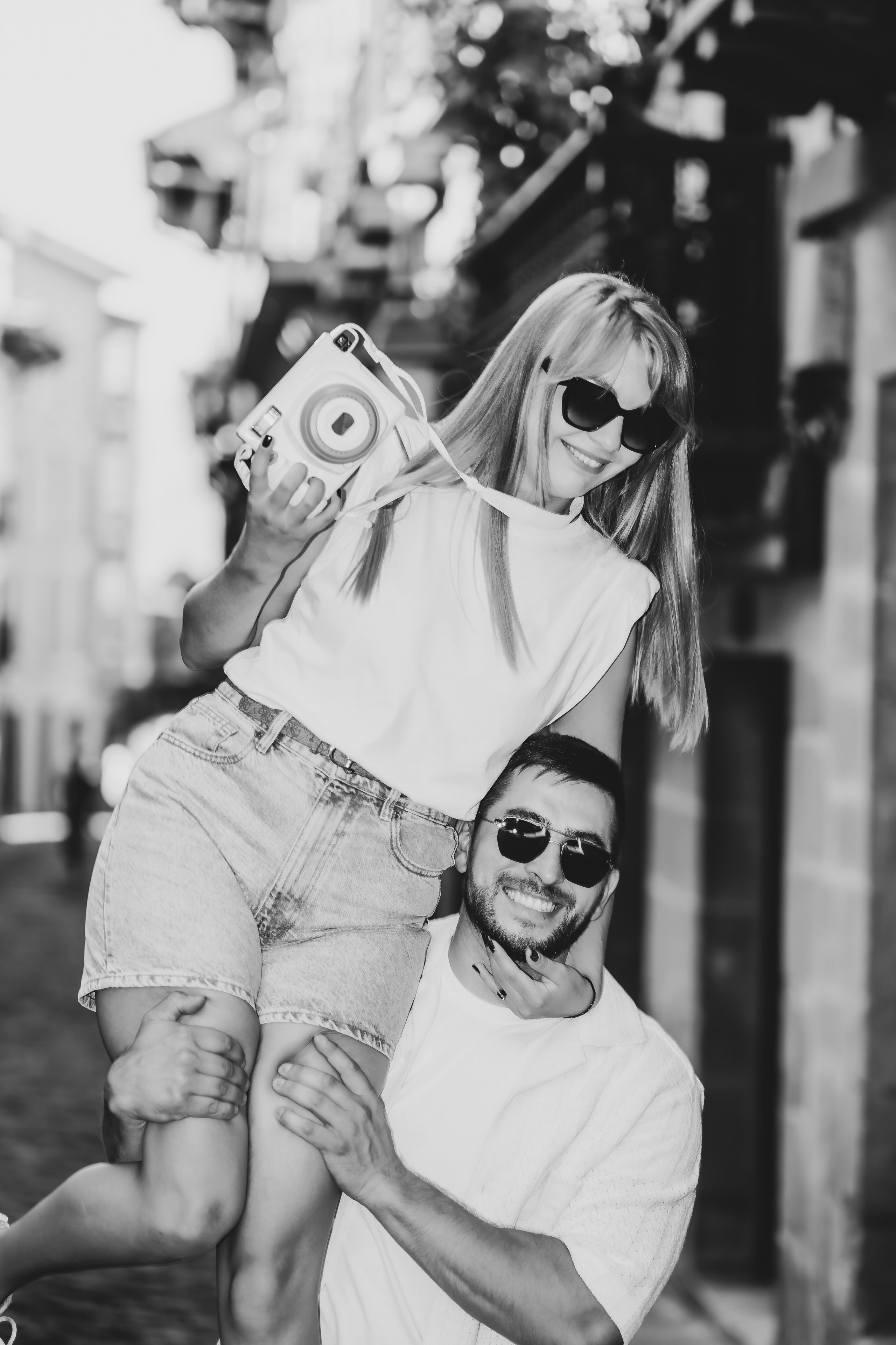 V🤍D. Holigood foto y video reportaje de bodas en San Sebastián y Europa