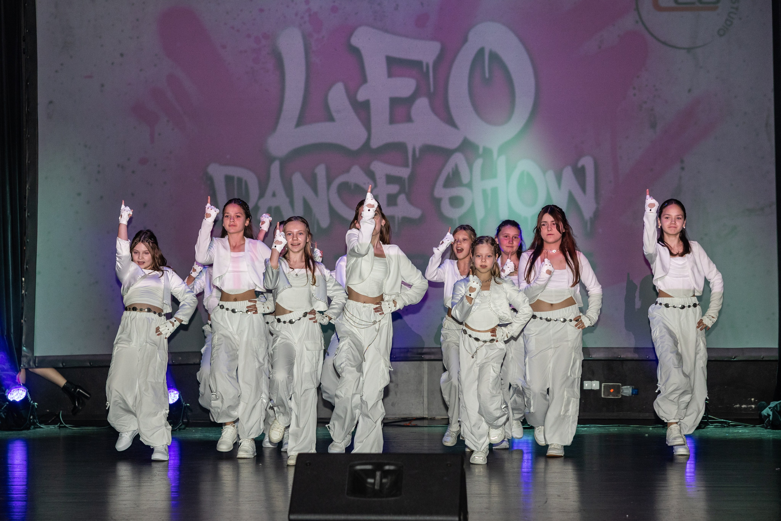 LEO DANCE SHOW WINTER 2025. Семейный и детский фотограф в Варшаве Мила Бобровская