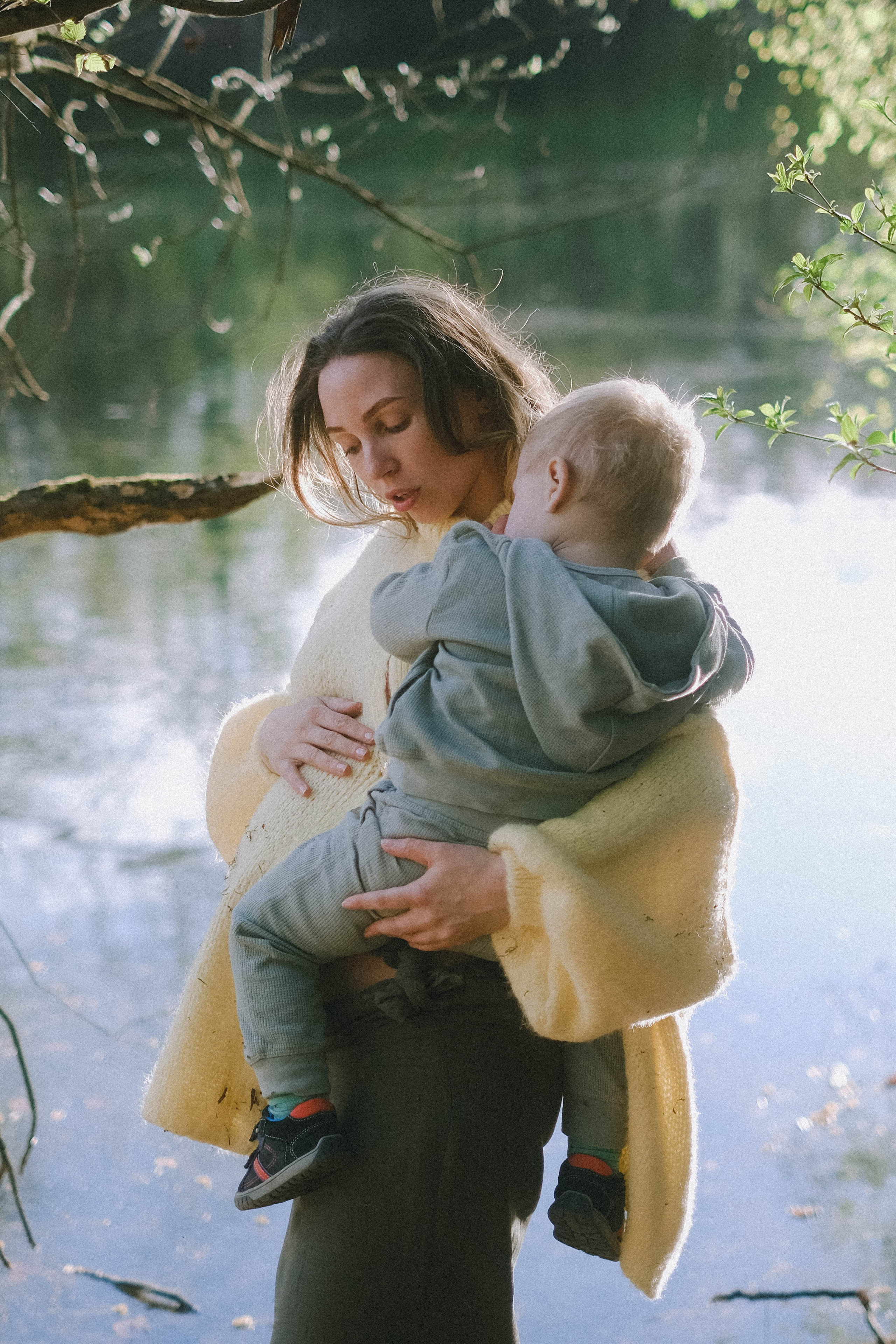Nastya, Masha&Andrey. Authentische Familienfotografie in Köln