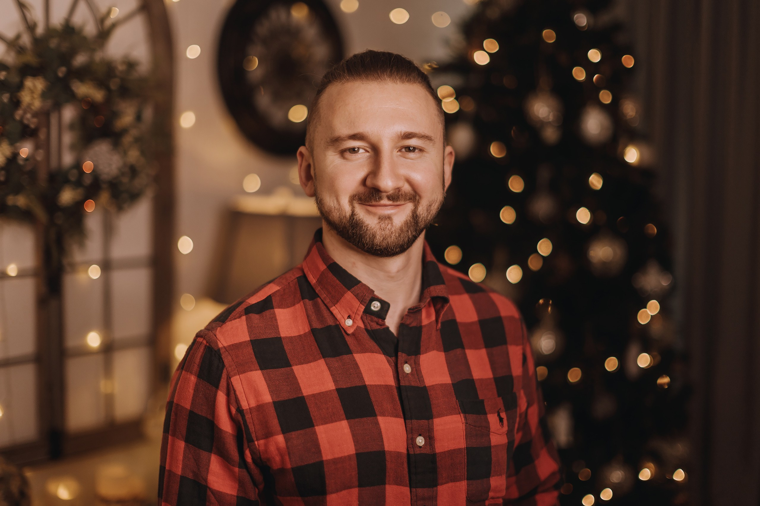 25.11.2023 Christmas Photoshoot 1. Wedding family event photographer in Chicago Nick Yushevich