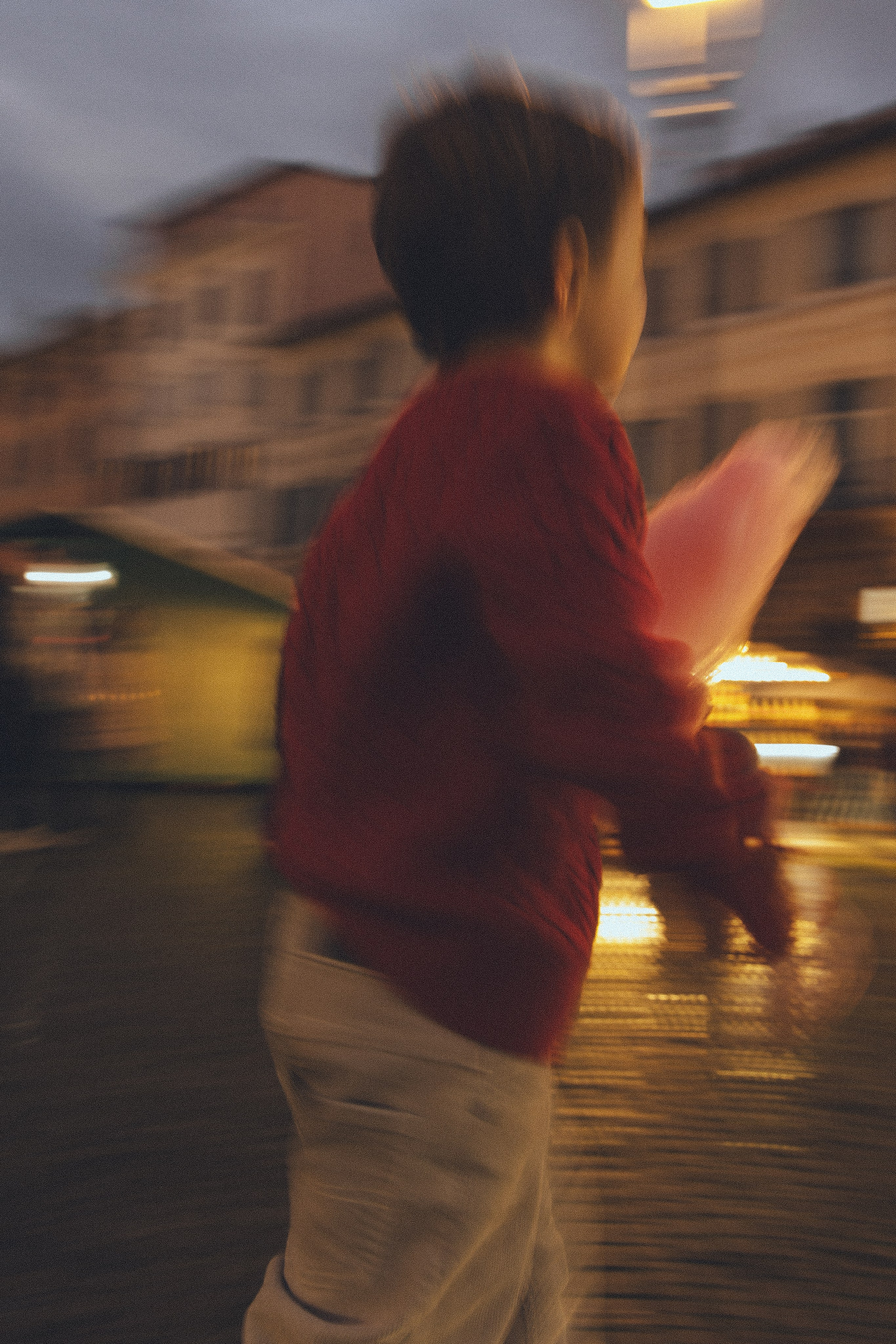 CHRISTMAS AT NAVONA. Elizaveta Razumova | Fotografa Cinematica per Love Story, Matrimoni e Ritratti