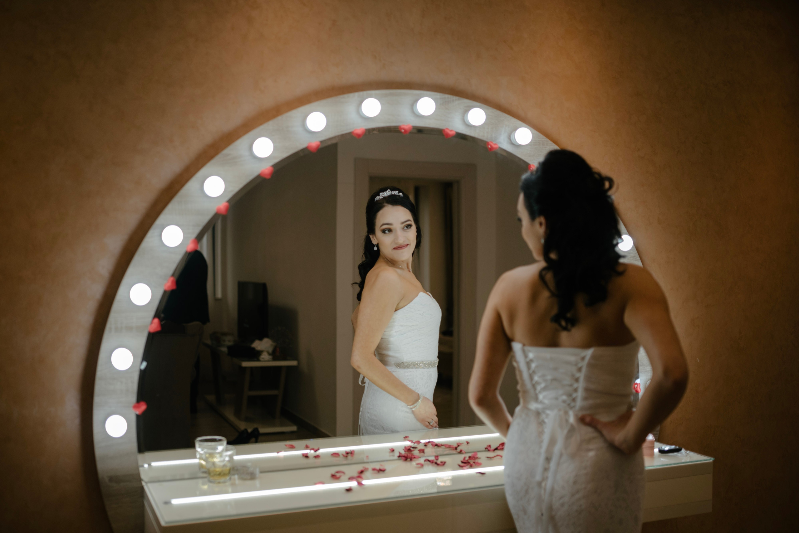 Ešli i Aleks. Wedding, family and destination photographer. Based in Serbia, available for the whole world