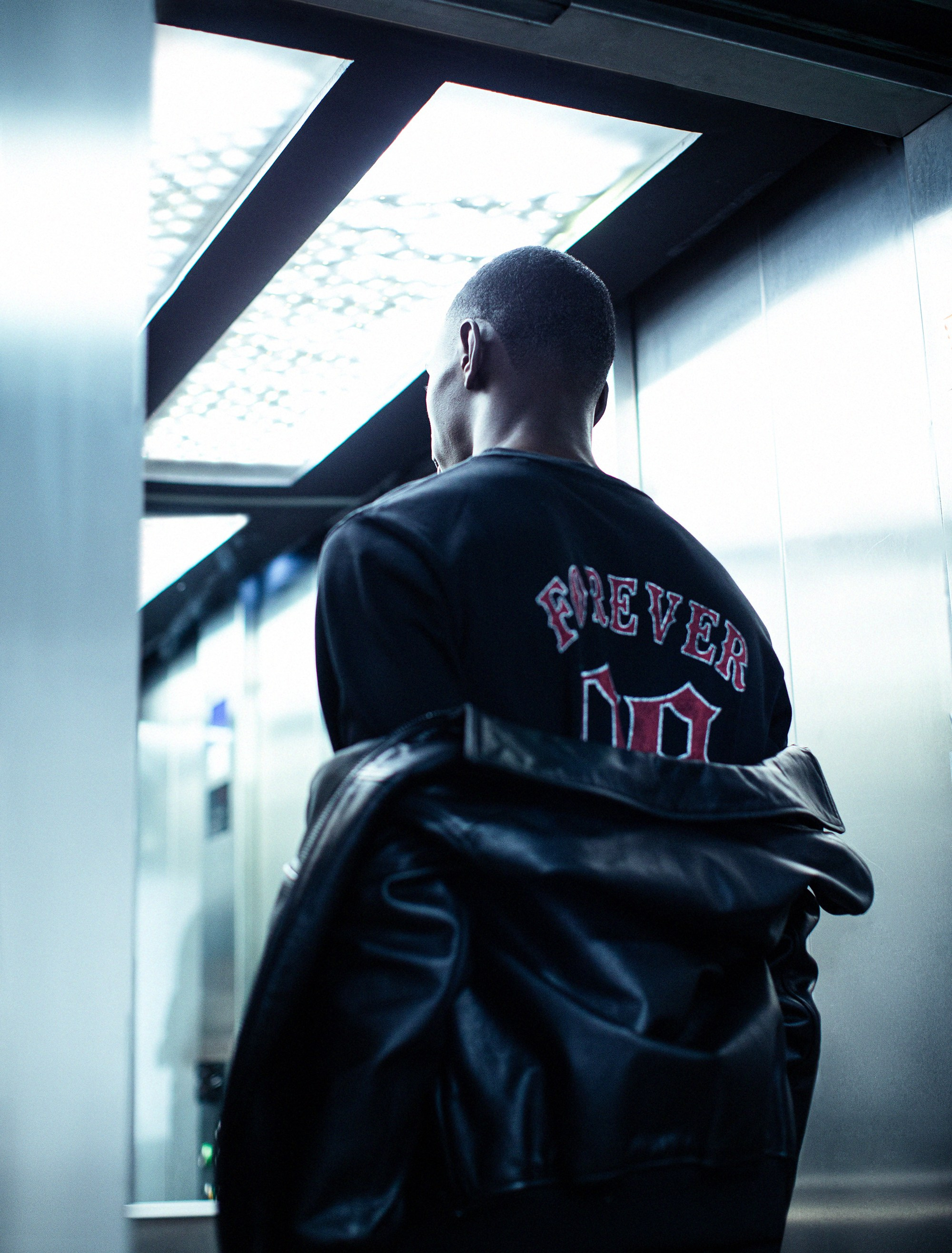 FASHION. Beauty, Fashion and Editorial Retoucher