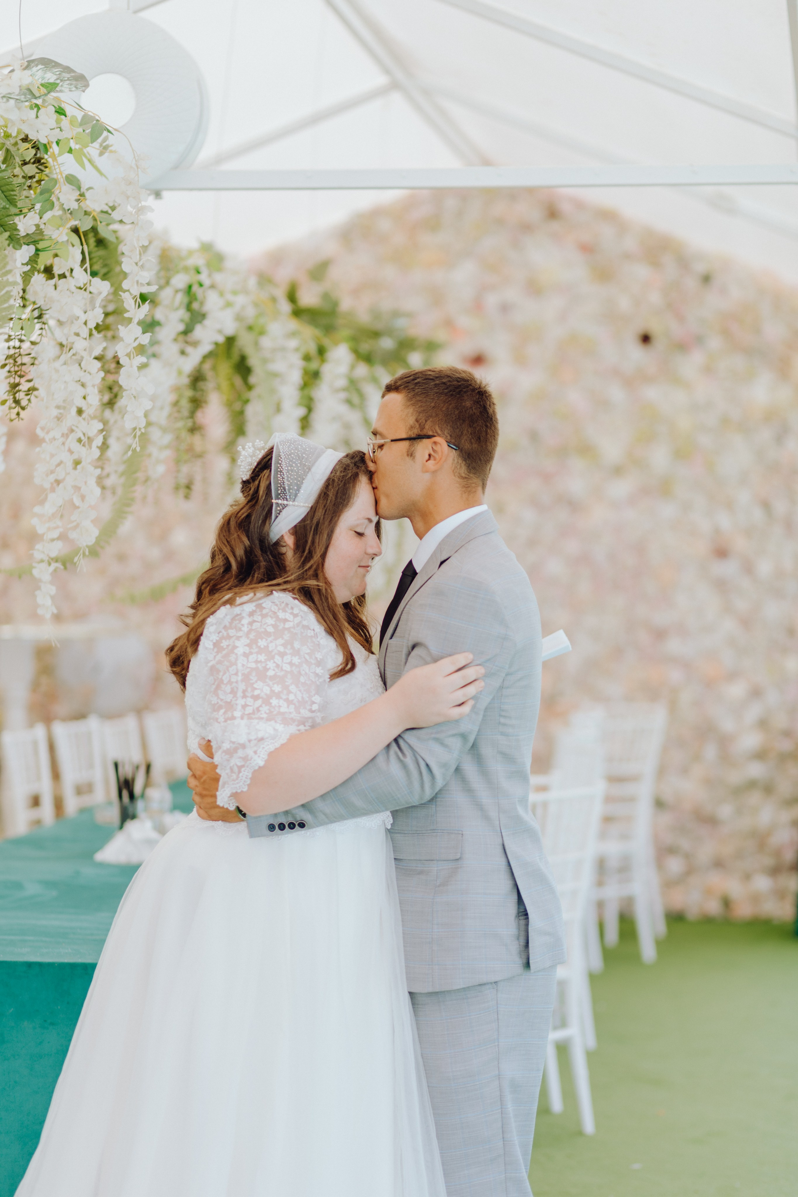 Cristi & Maria. Wedding & couple photographer from Romania Rut Vetan