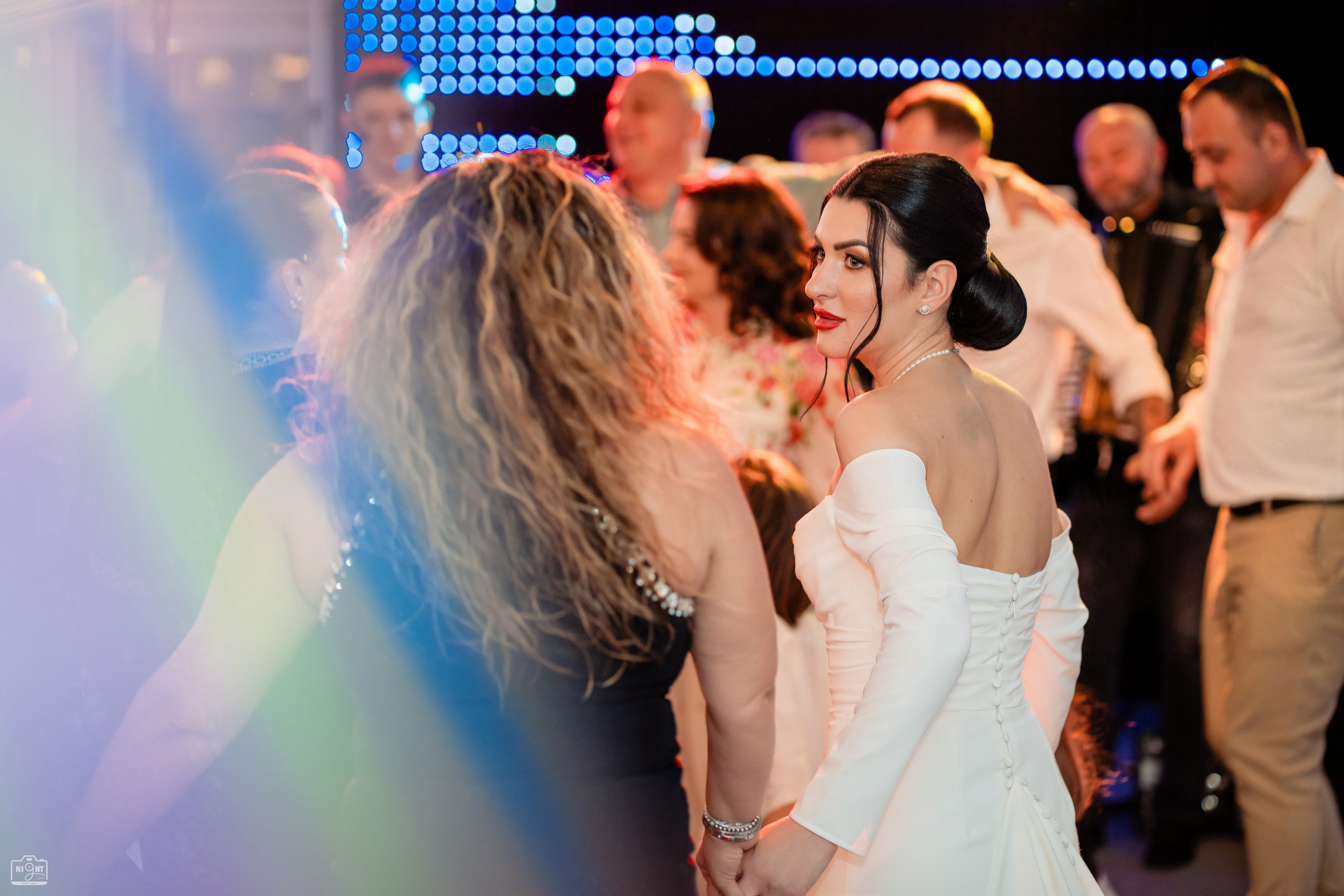 Iulian Arsinte | Fotograf de Nunta | R+E. Iulian Arsinte - Fotograf de Nunta - Neamt, Bacau, Suceava, Iasi