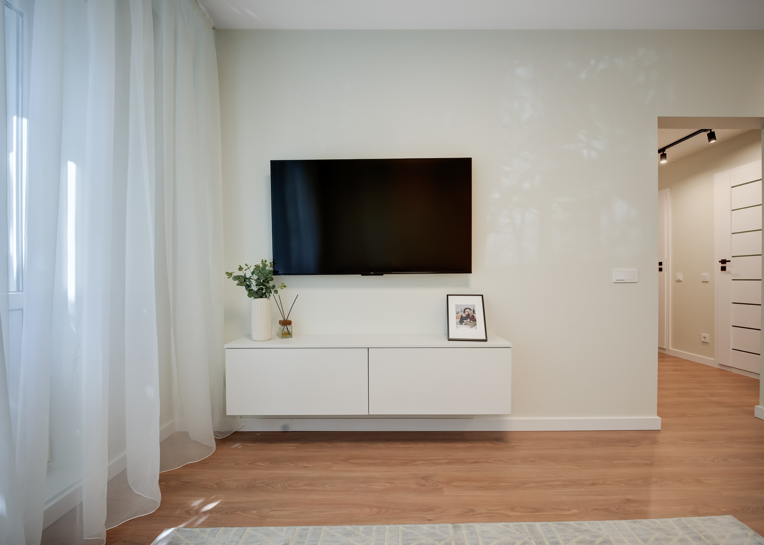 Fabijoniškių g. 73. Elina Sapiega fotografė Vilniuje