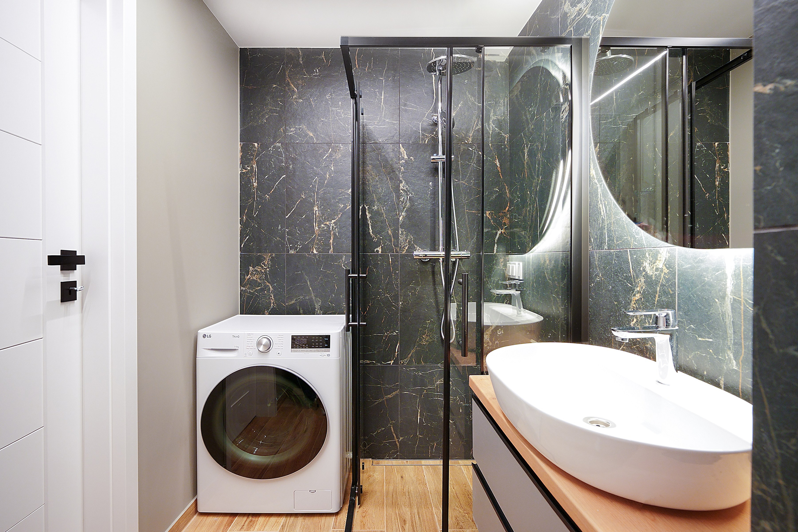 Butų, gyvenamųjų namų, komercinių patalpų fotografavimas. Elina Sapiega fotografė Vilniuje