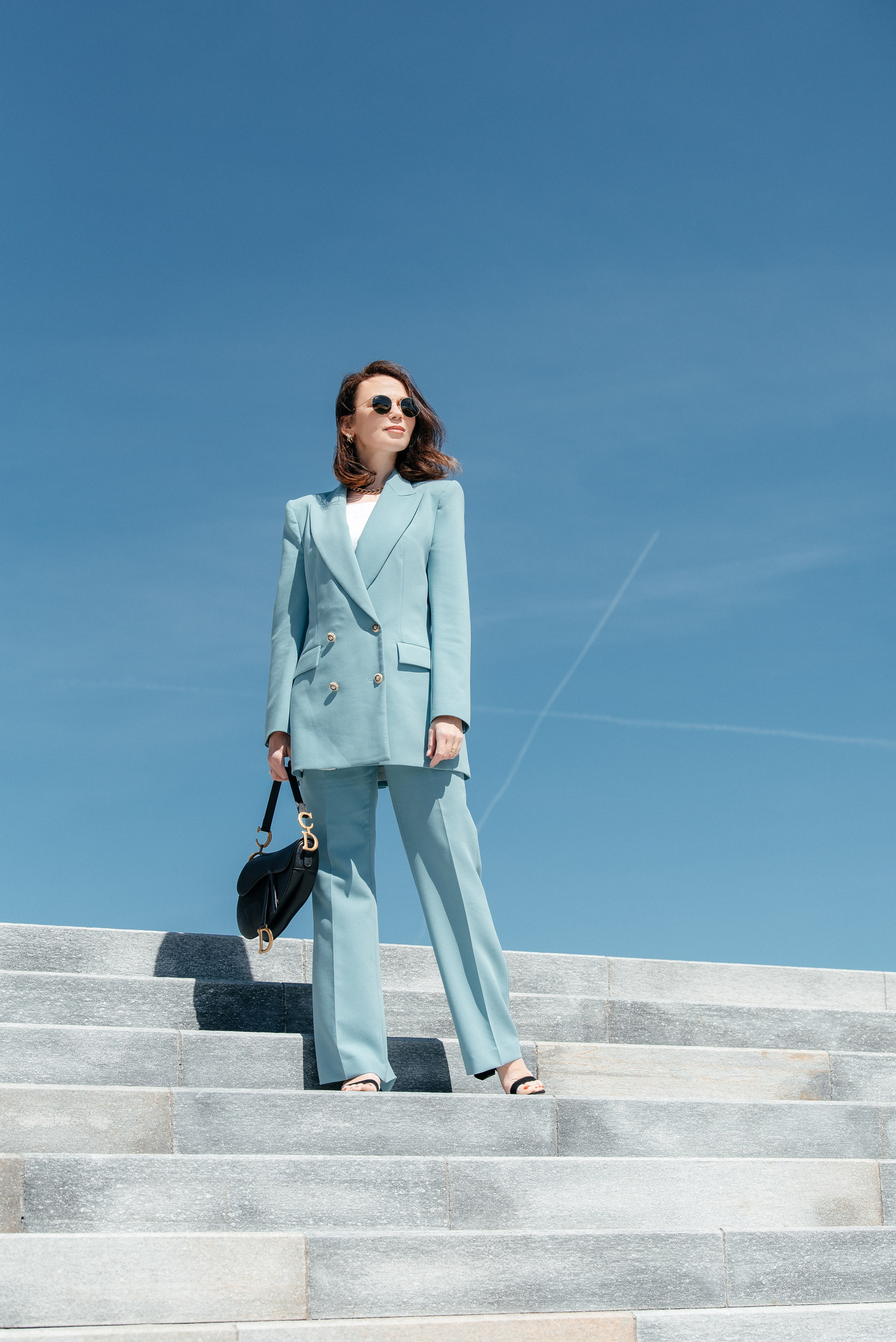 PEOPLE. Hallo! Ich bin Elena und arbeite als Immobilienfotografin