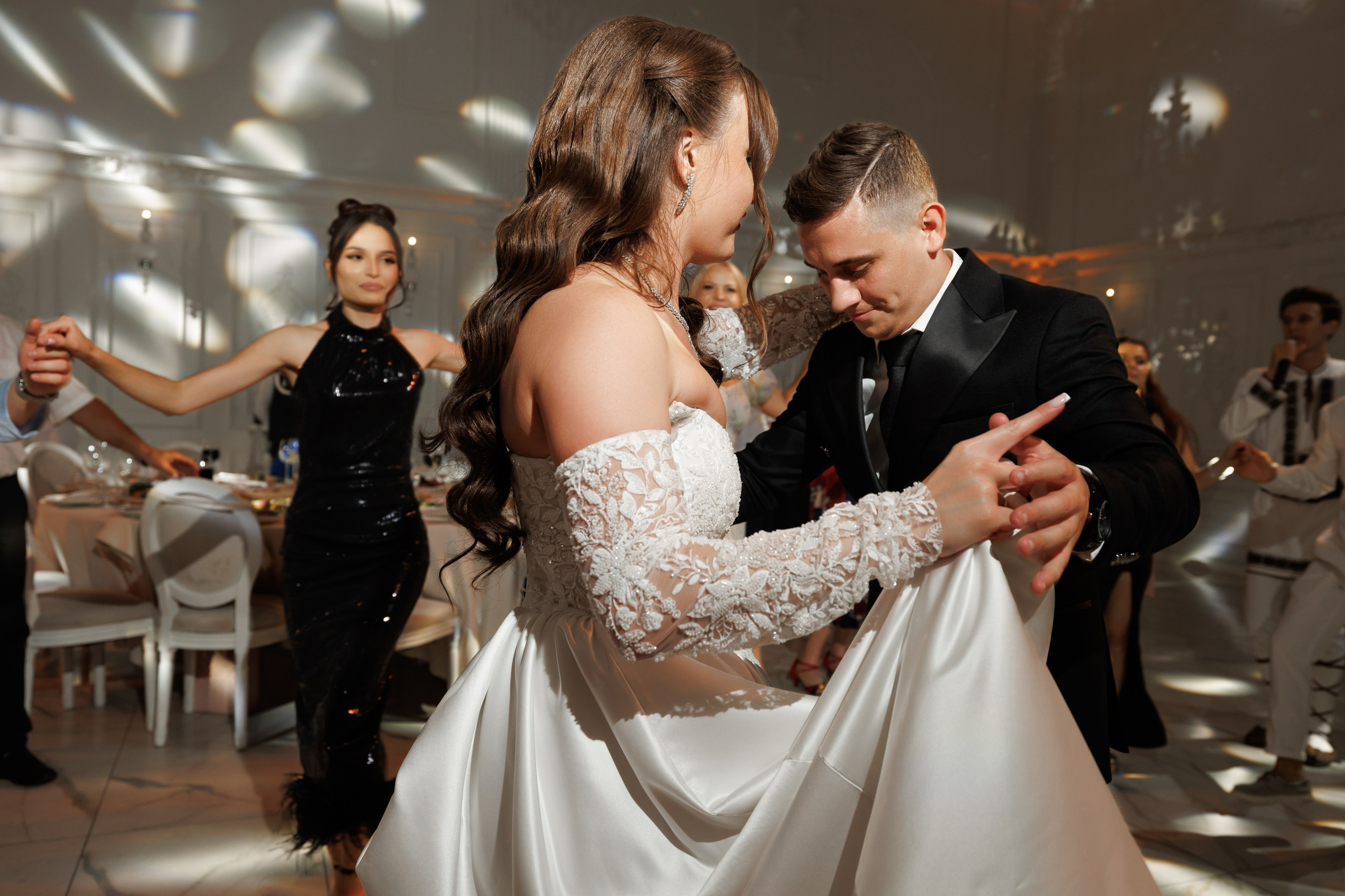 Fotograf nunta chisinau. Dinu Malancea. Dinumalancea.com — fotograf de nunta si familie. Moldova, Romania, UE