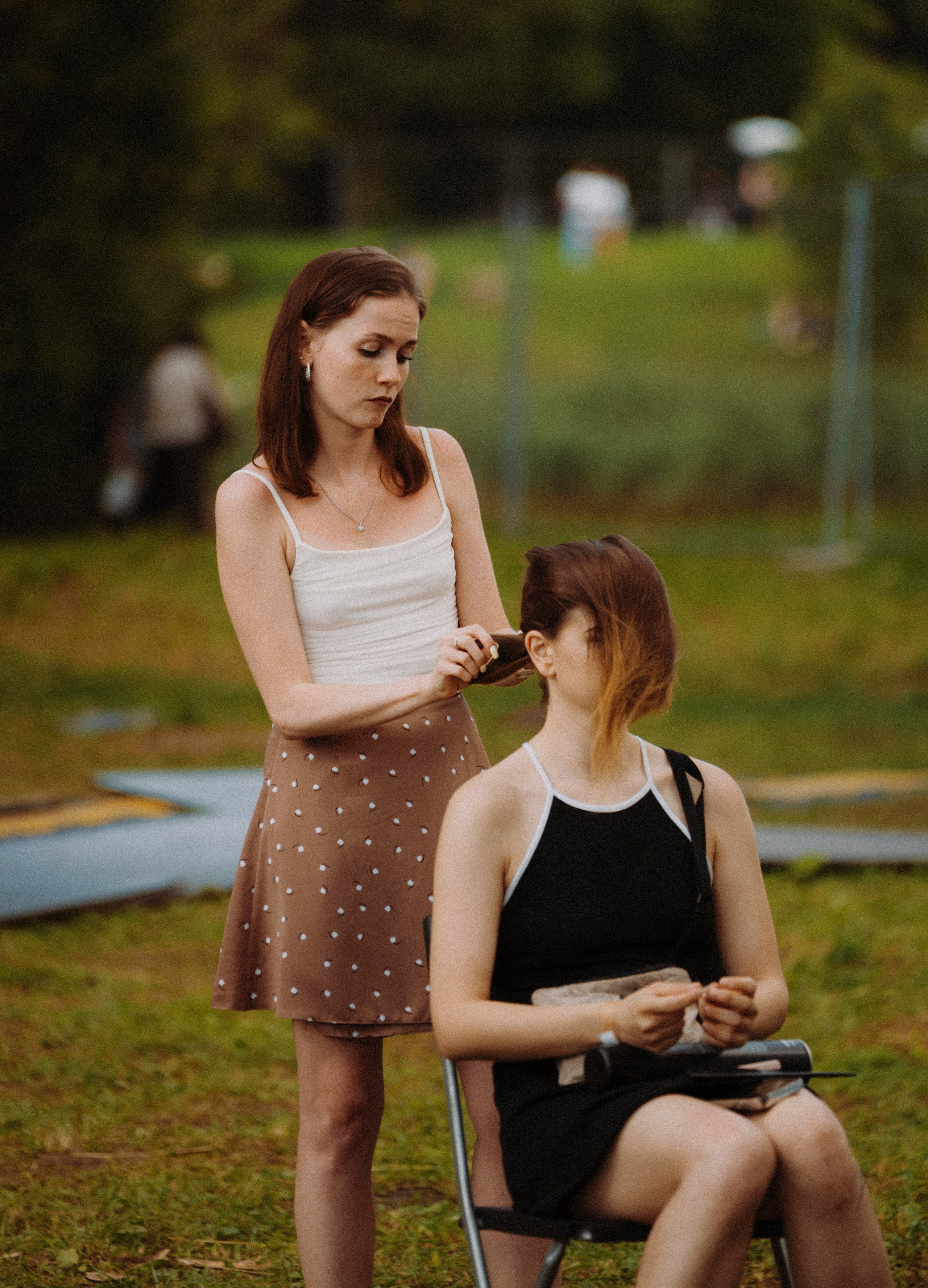 2025. Стрит-фотография, полная абсурда, идиотизма и красоты