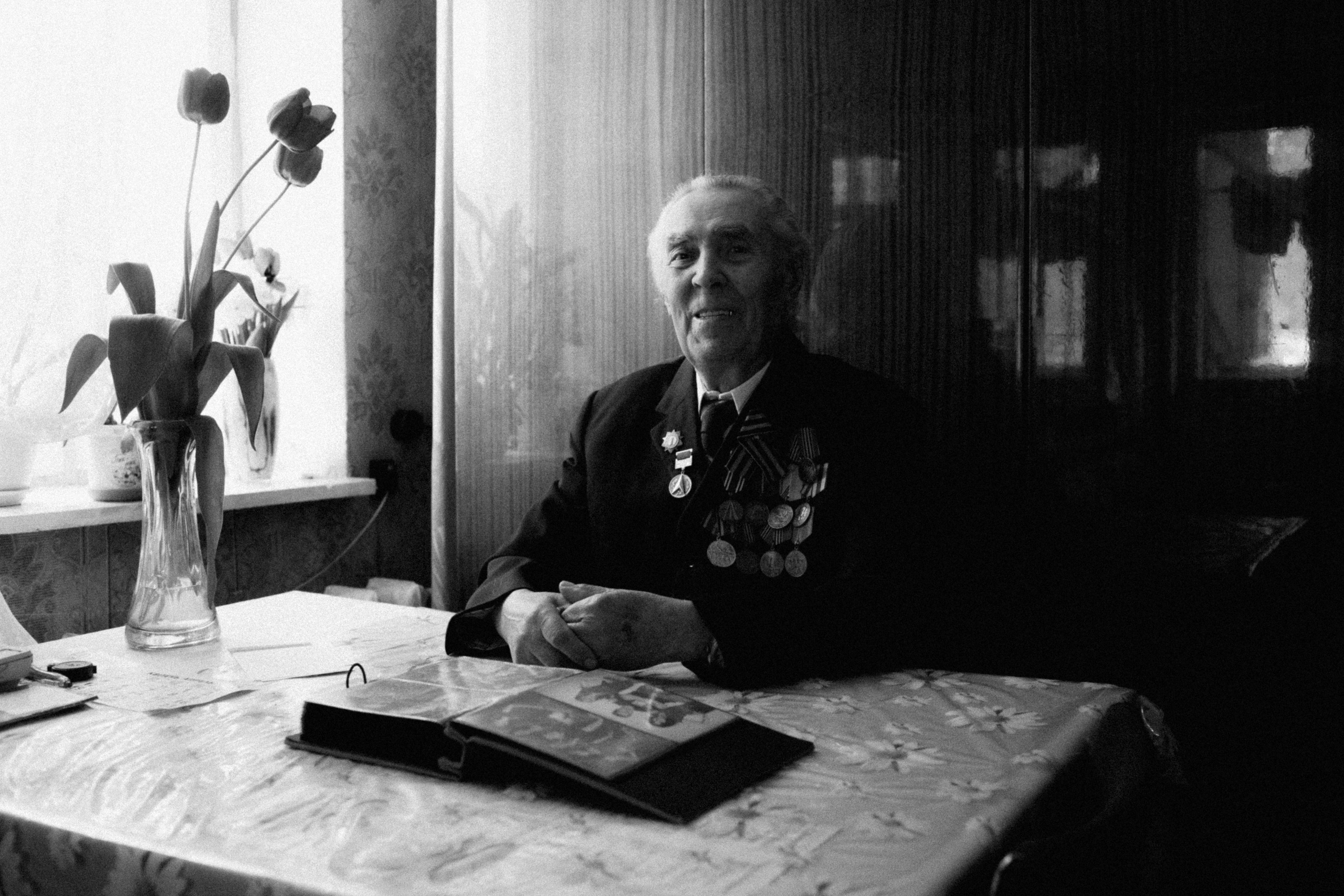 Мятая бумага лиц. Фотограф Андрей Друк