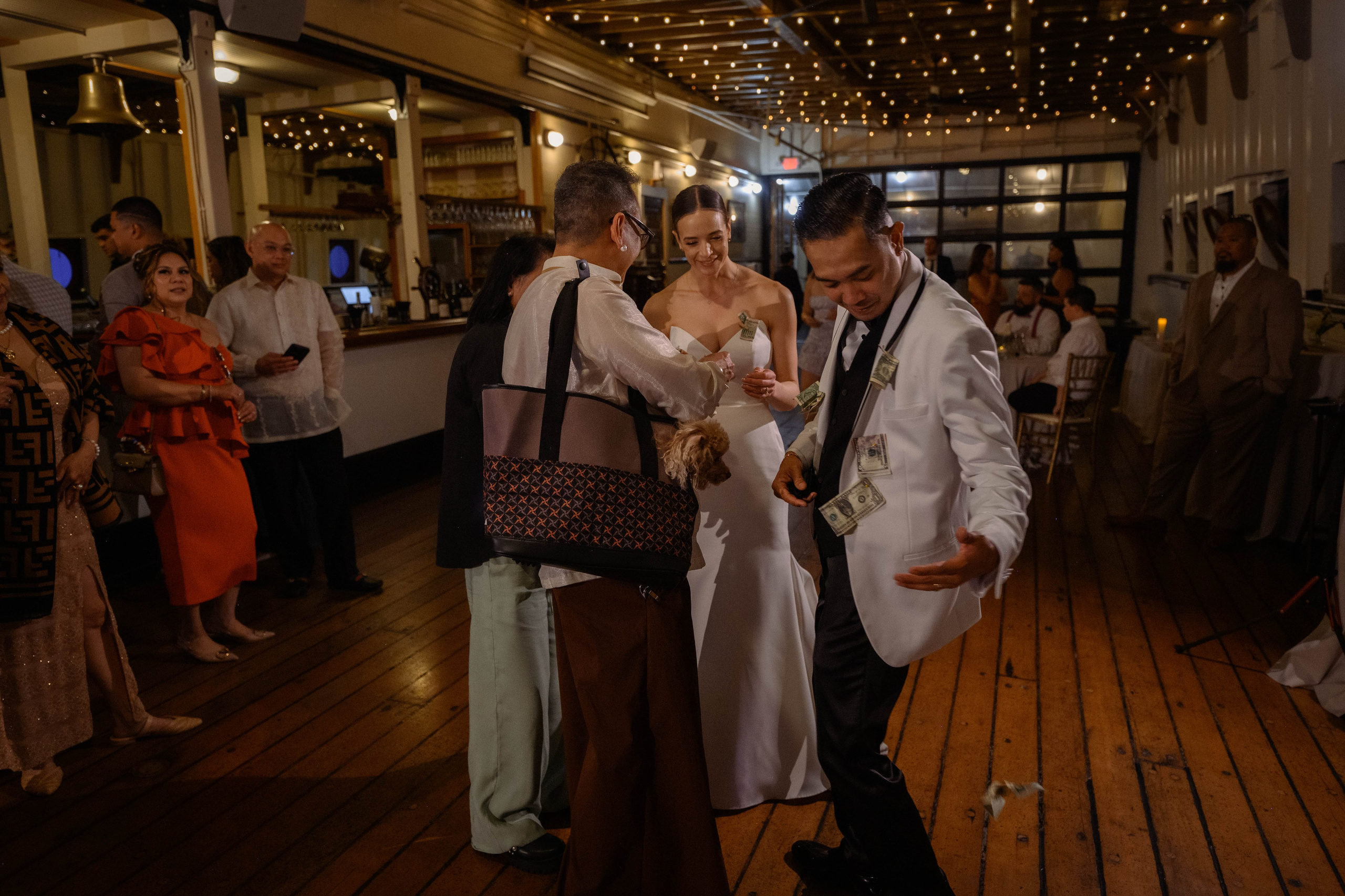 Kevin & Katie. Wedding & portrait photography in the Seattle Area. Helen Michelle photographer
