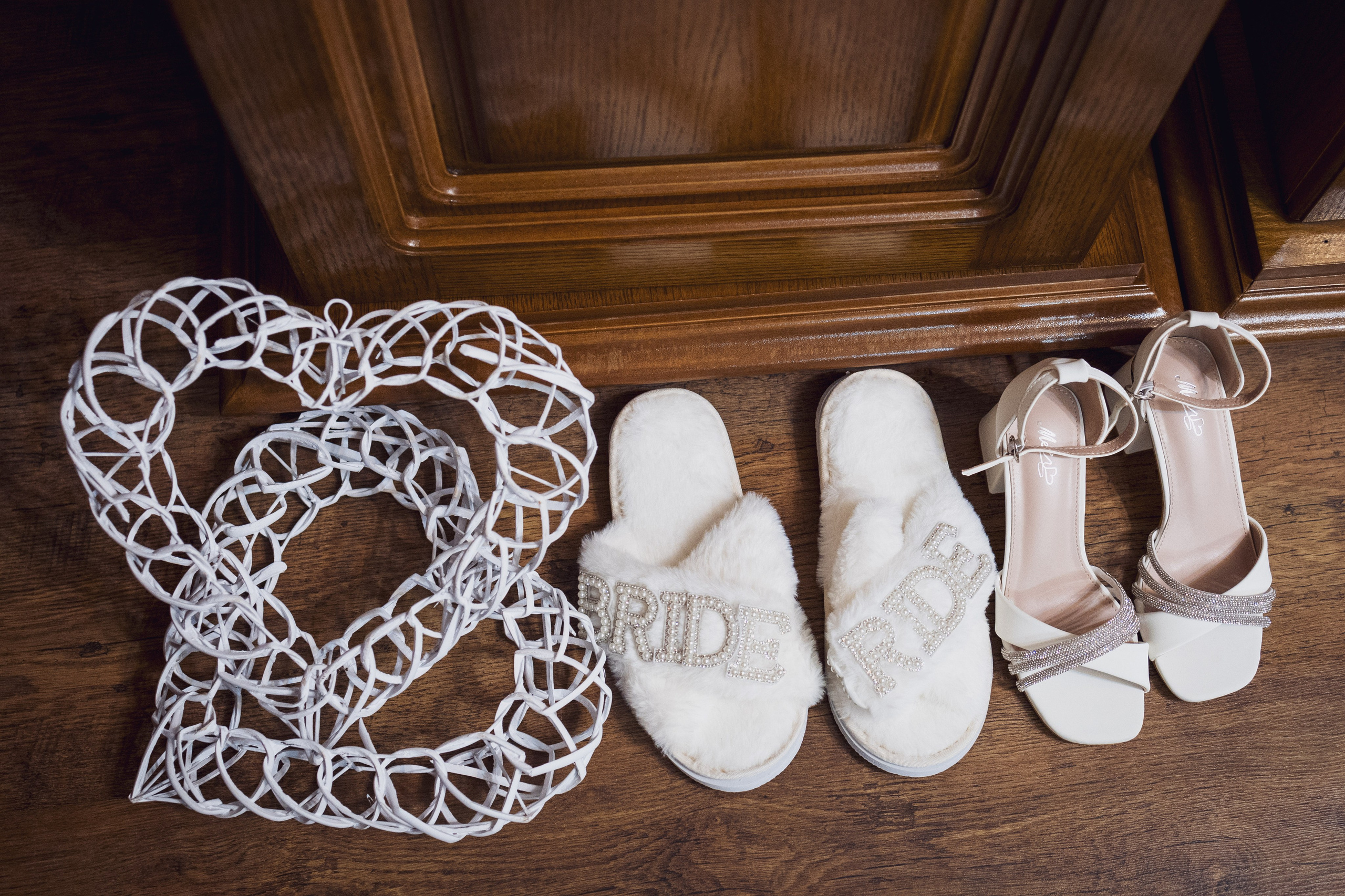 Bogdan & Oana. Acasă