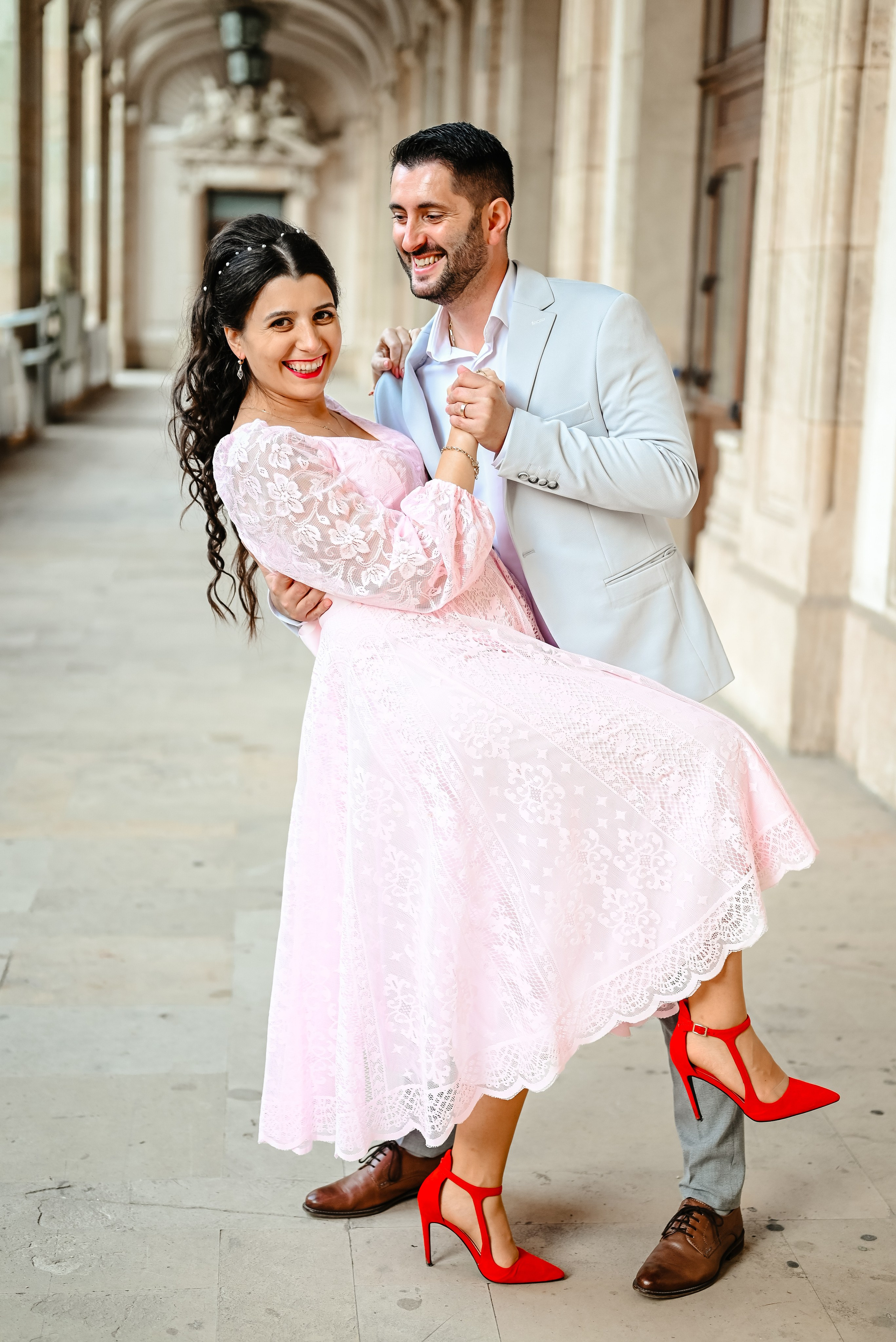 Ședința maternitate Alexandra si Andrei, Calea Victoriei. Ana Maria Dragan Fotograf Evenimente