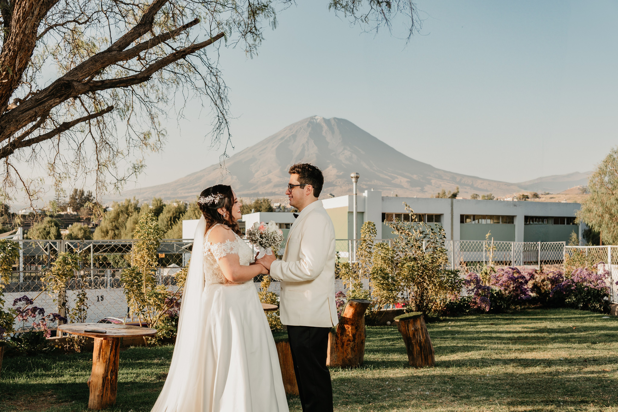 VANIA + LUIS BODA CIVIL. Studio KVTA | Fotografía y Video de Bodas en Arequipa