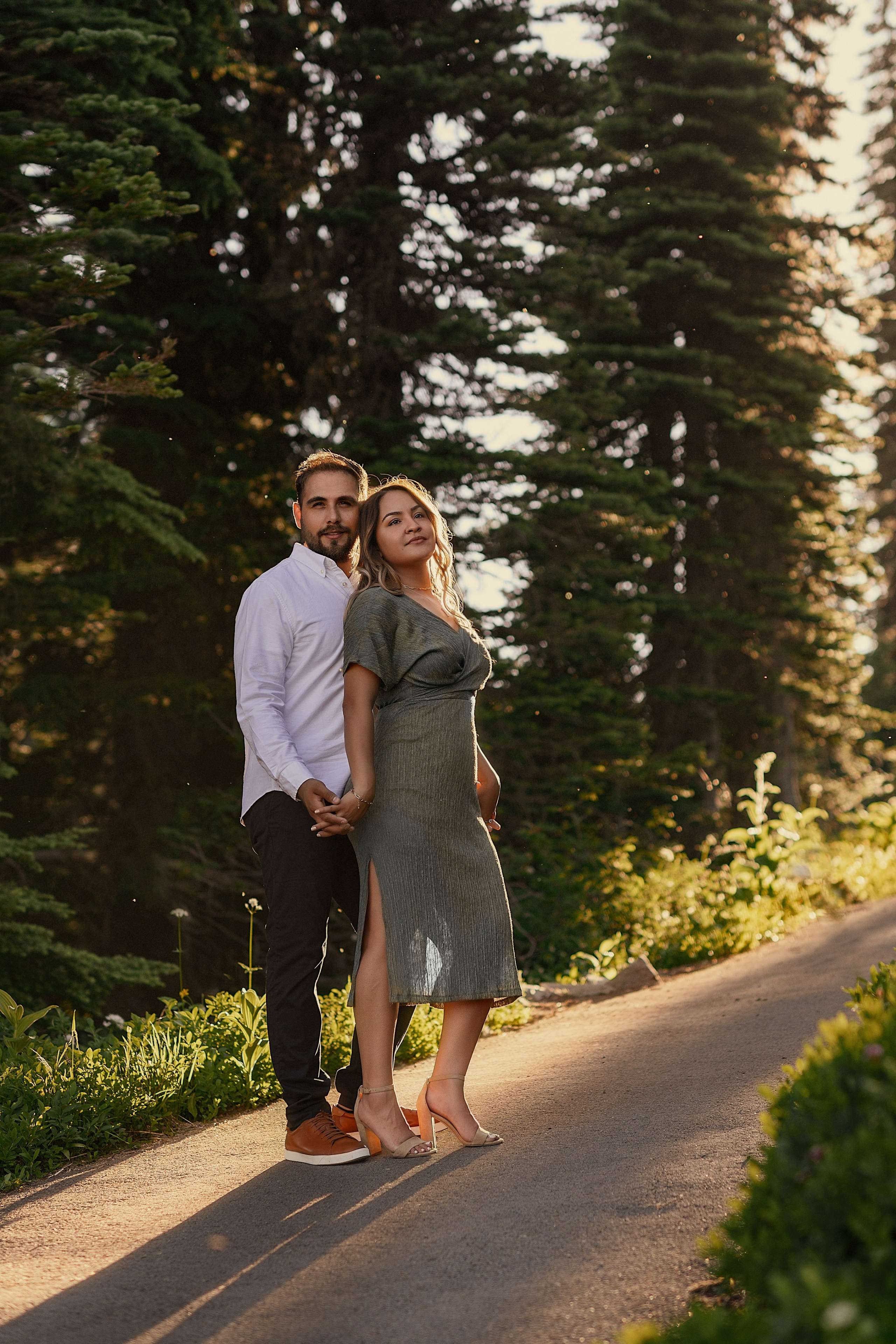 Aracely & Luis. Wedding & family photography in Seattle area. Helen Michelle photographer