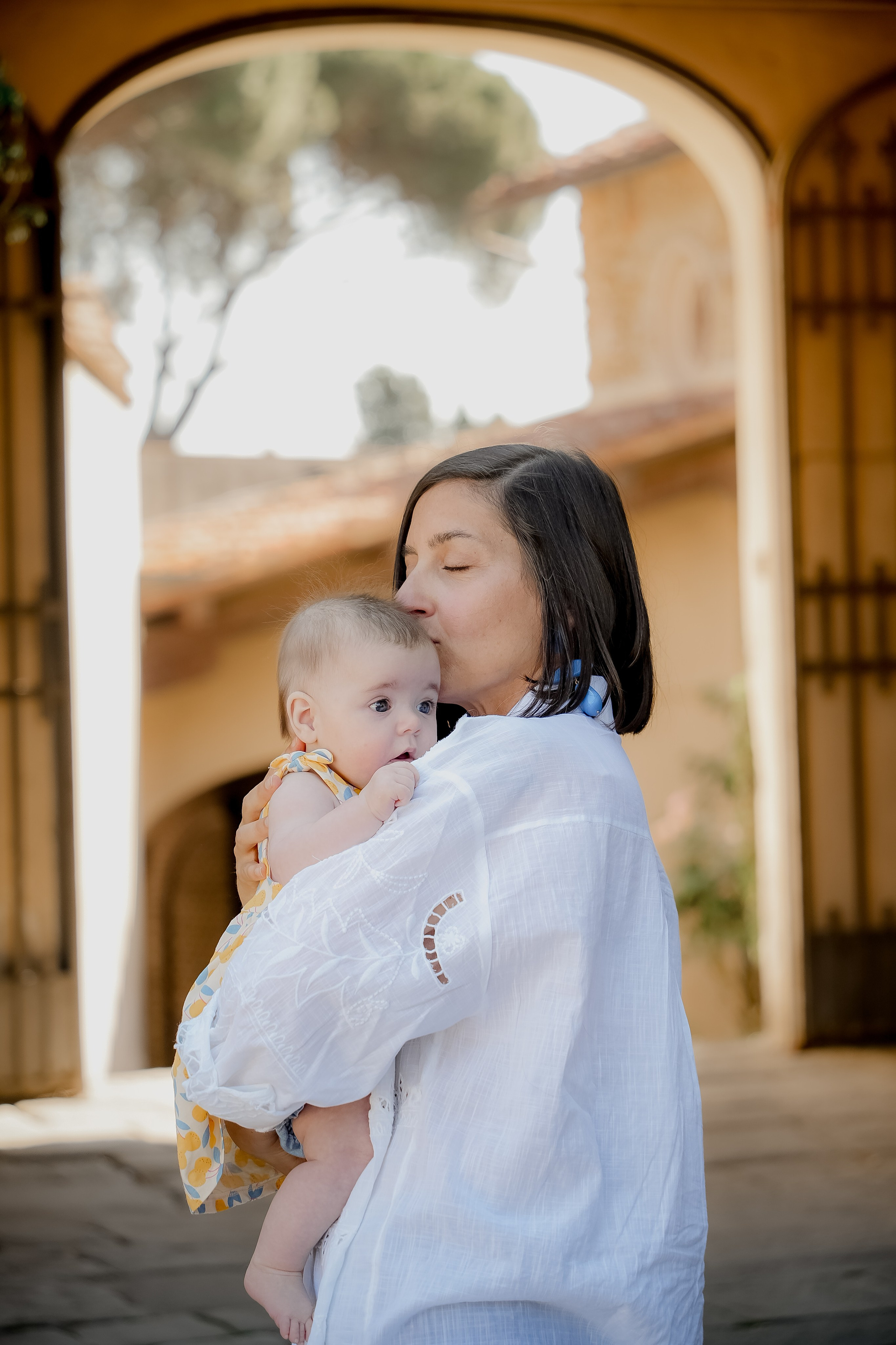 Sarah & Clementina. Wedding Photographer in Italy