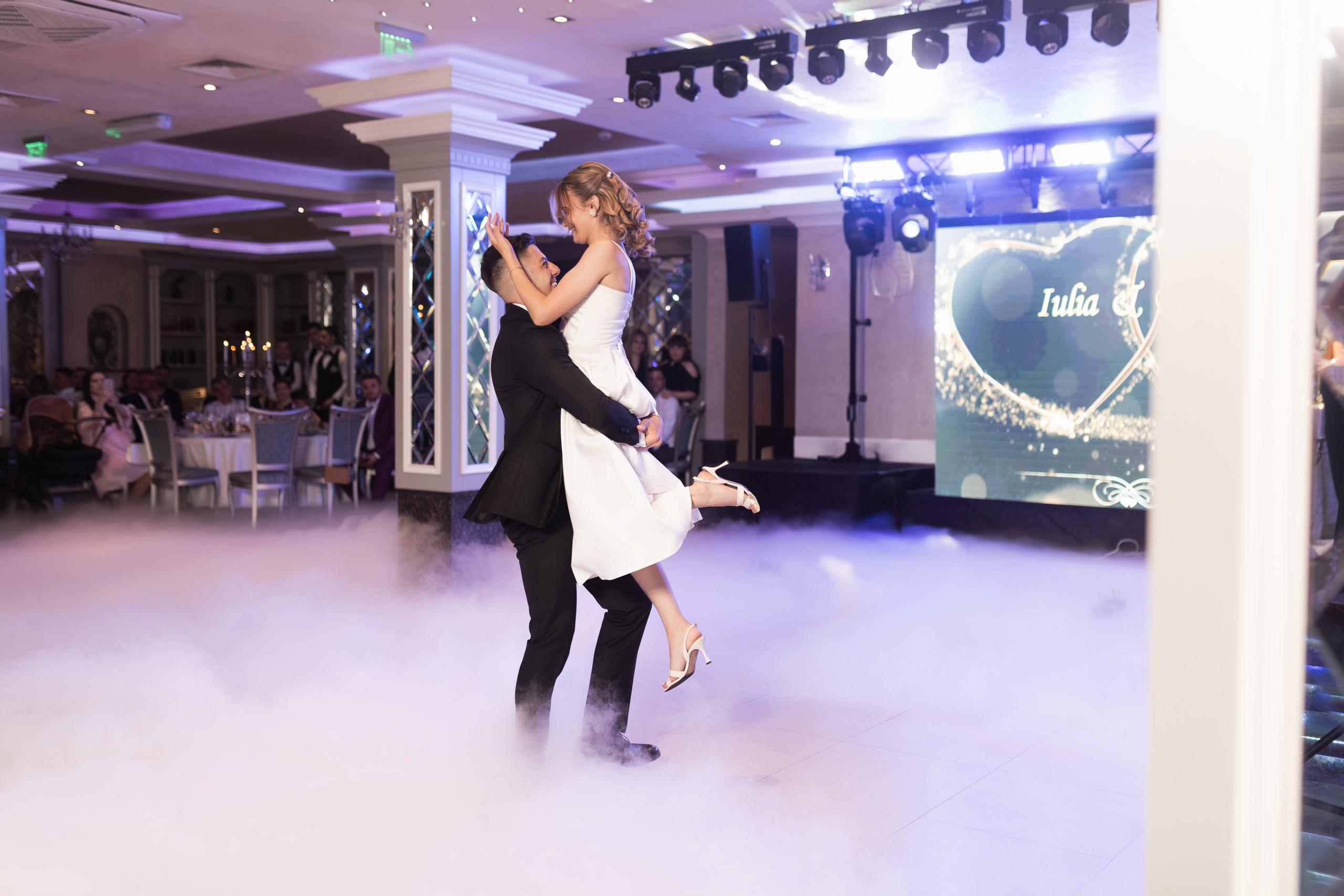 Iulia & Radu. Vlad Aconstantinesei Photographer