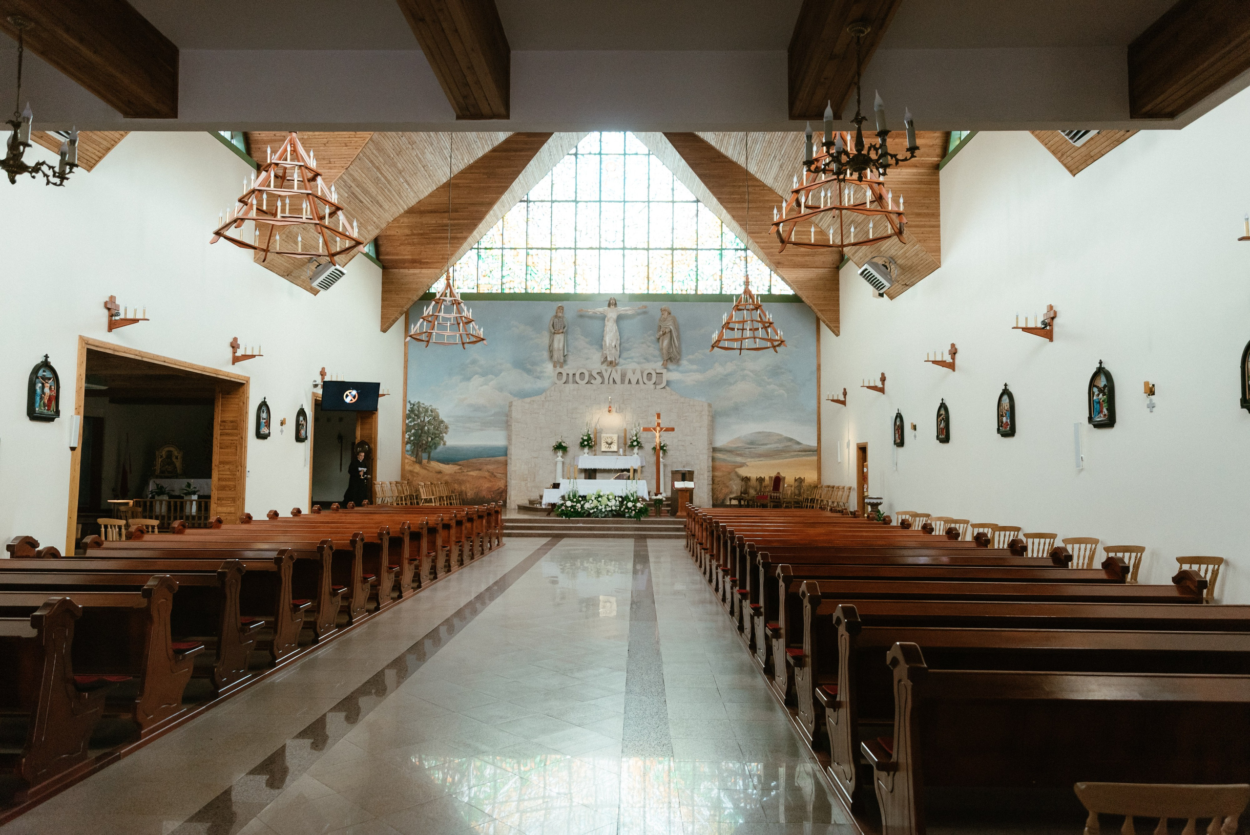 Chrzest Pola. Eugene Save – Fotograf Ślubny i Rodzinny | Warszawa i Cała Polska