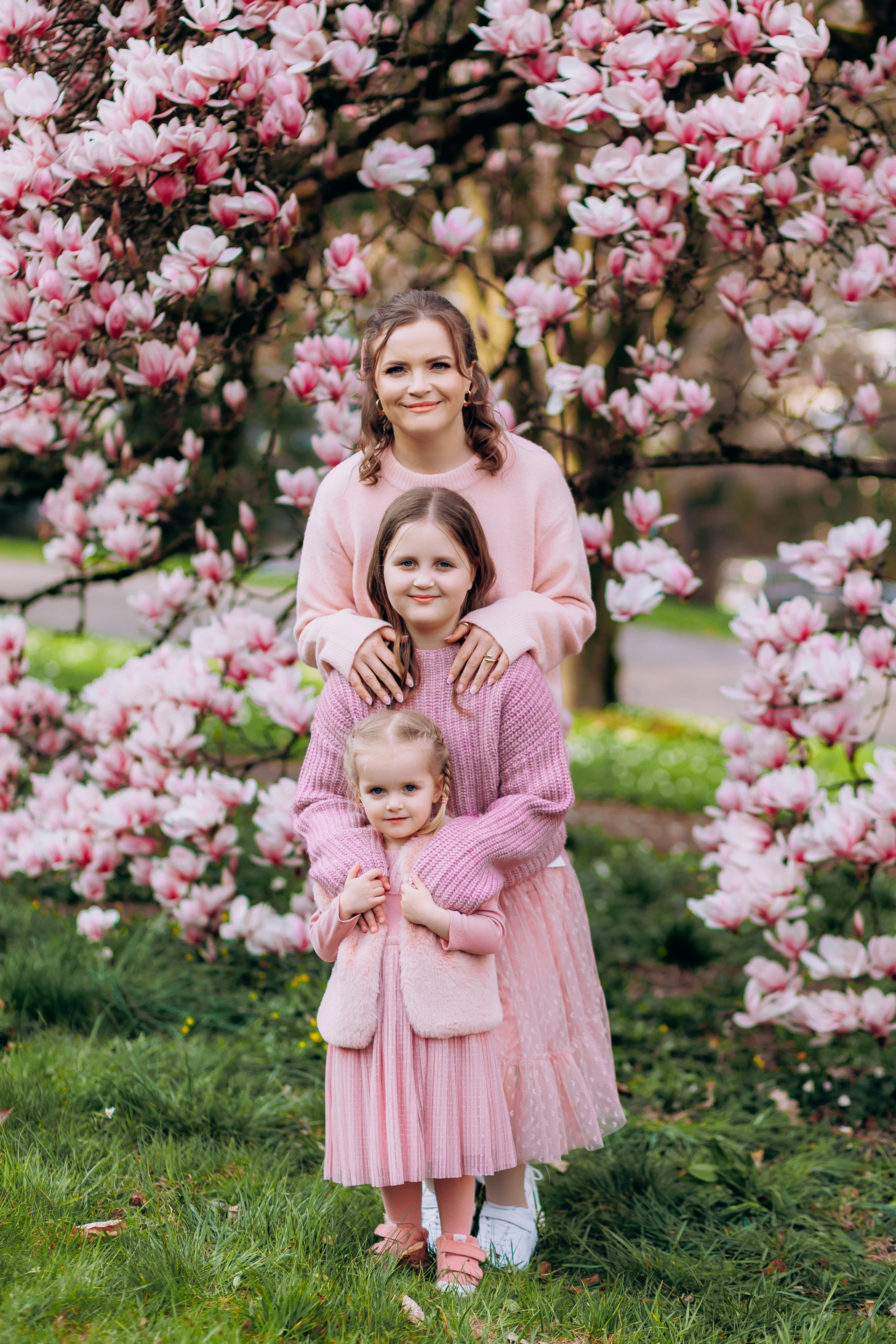 Tatiana, Alisa, Daria. Wedding and Family Photograph